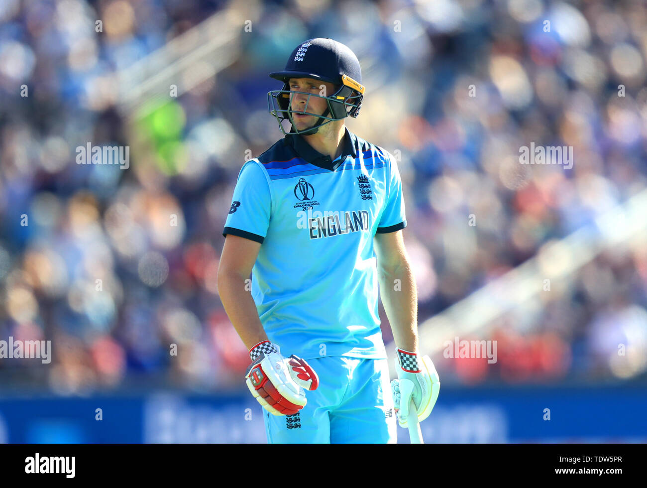 England's Chris Woakes after being dismissed during the ICC cricket World Cup group stage match at Headingley, Leeds. Stock Photo