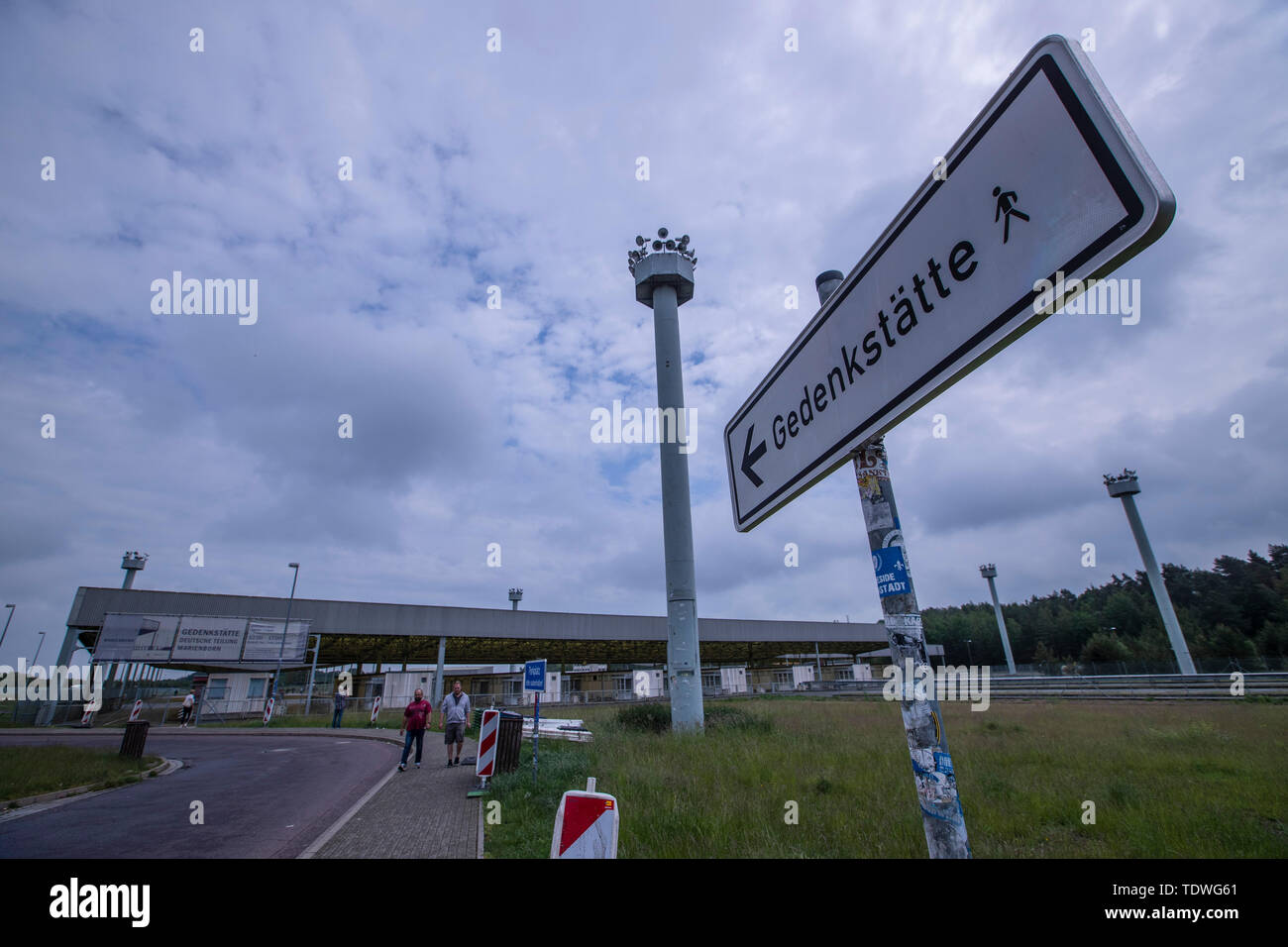 Marienborn, Germany. 31st May, 2019. A guide to the German Partition Memorial Marienborn. The former border crossing point was the largest and most important checkpoint on the German-German border and was mainly used for transit traffic to West Berlin. Opened in 1974 and covering 10,000 square metres, the covered checkpoints of the former truck, car, veterinary and customs checkpoints are now part of the memorial site. Credit: Jens Büttner/dpa-Zentralbild/ZB/dpa/Alamy Live News Stock Photo