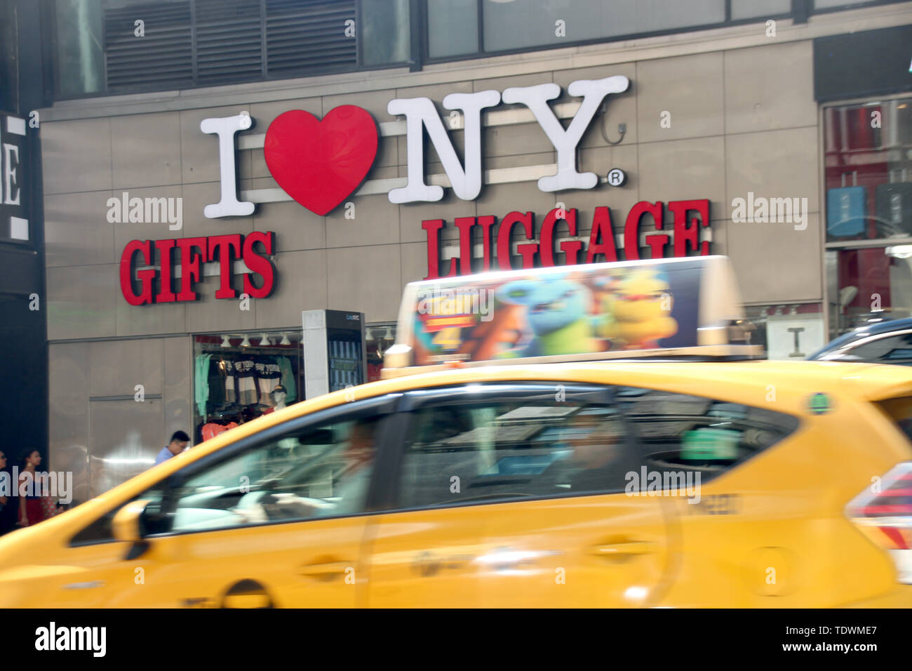 New York, USA. 11th June, 2019. The 'I love New York' logo, taken on the facade of a souvenir shop. Hardly any logo in the world is so well known and has been copied so often. Inventor Milton Glaser got just $2000 for it, but the design laid the foundation for his steep career. Glaser turns 90 on 26.06.2019. (to dpa 'inventor of the 'I love New York' logo: US designer Glaser turns 90') Credit: Christina Horsten/dpa/Alamy Live News Stock Photo