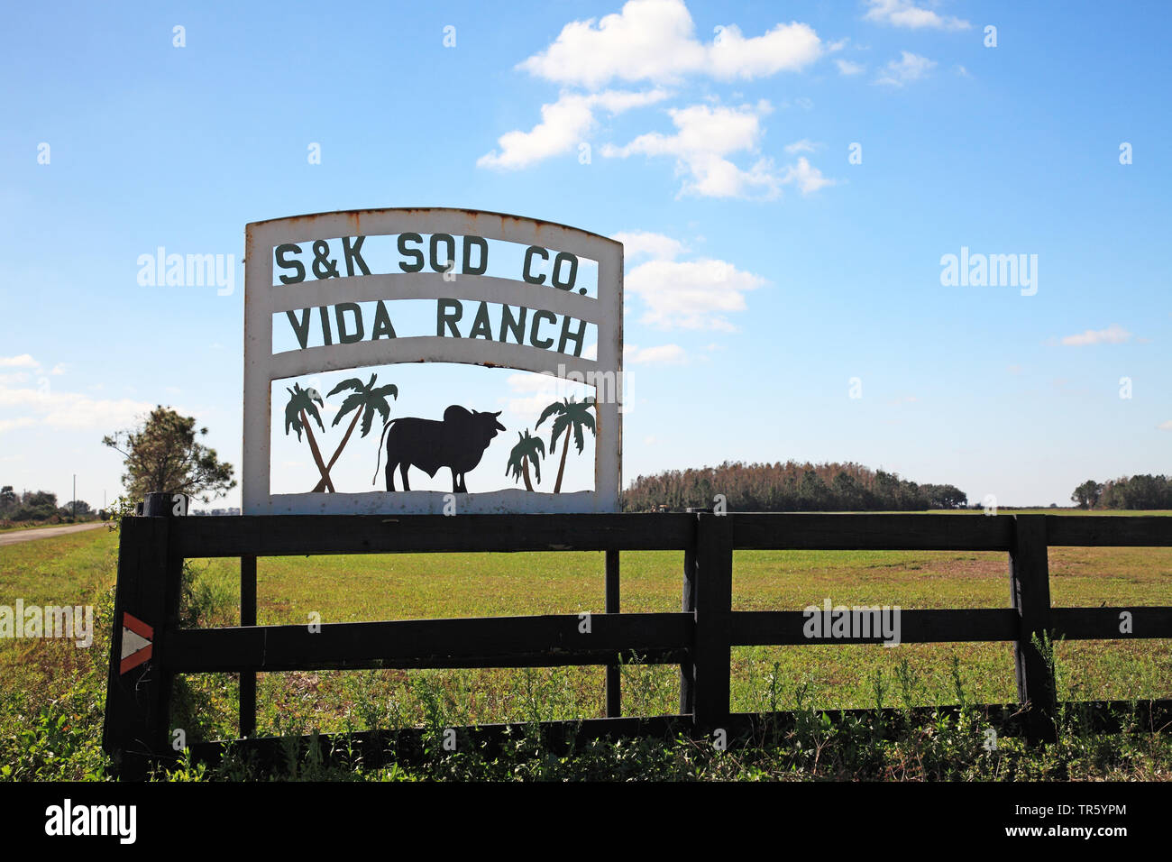 Ranch sign on a wooden fence, USA, Florida, Lake Kissimmee, Canoe Creek Road Stock Photo