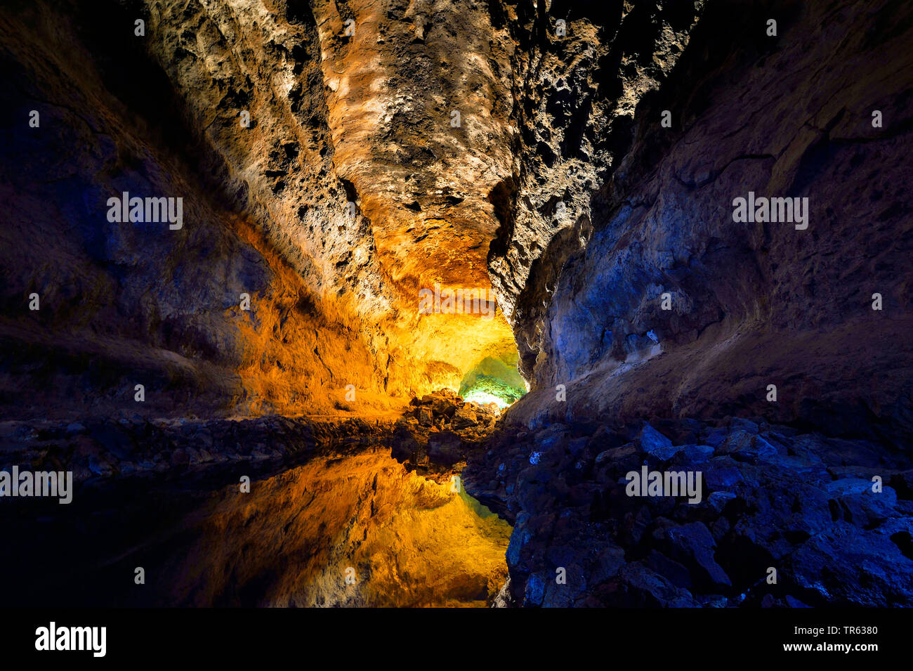 Beleuchtung in der Cueva Cuevas de los Verdes, Canary Islands, Lanzarote Stock Photo