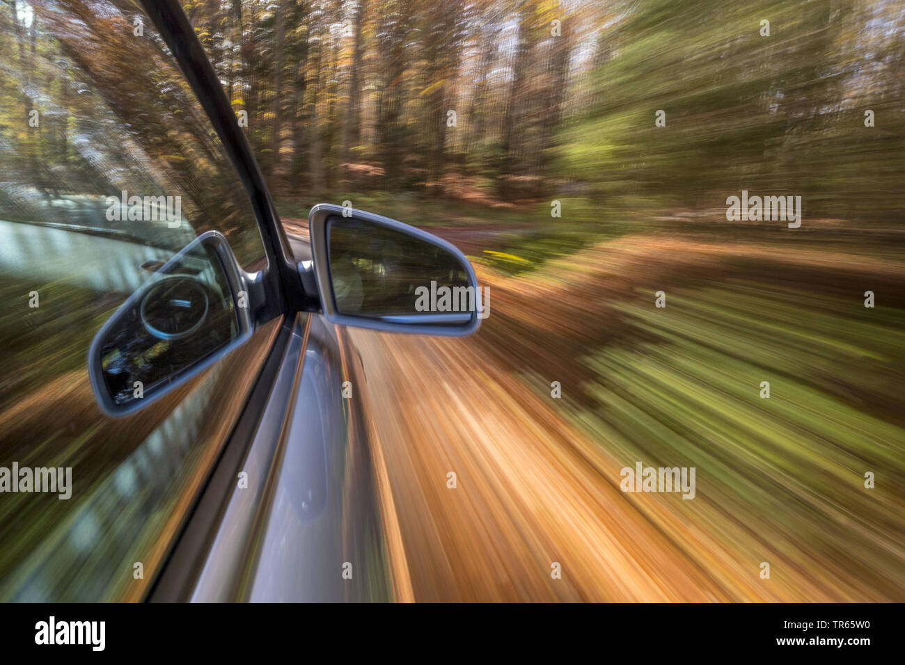 Schnell Fahren Stock Photos & Schnell Fahren Stock Images - Alamy