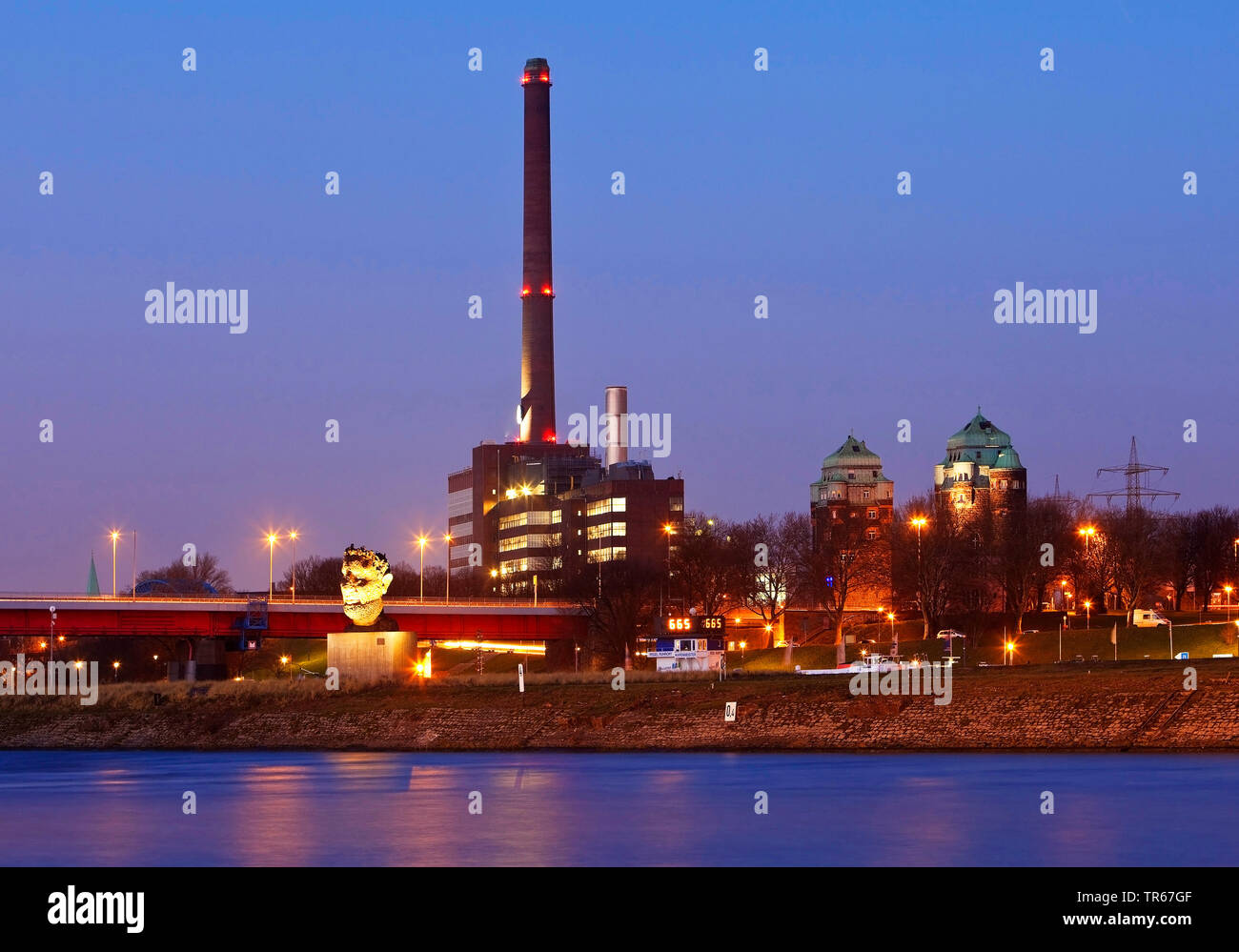 Mercator Island and sculpture 'Echo des Poseidon' with industrial scenery of Mittal Ruhrort, Germany, North Rhine-Westphalia, Ruhr Area, Duisburg Stock Photo