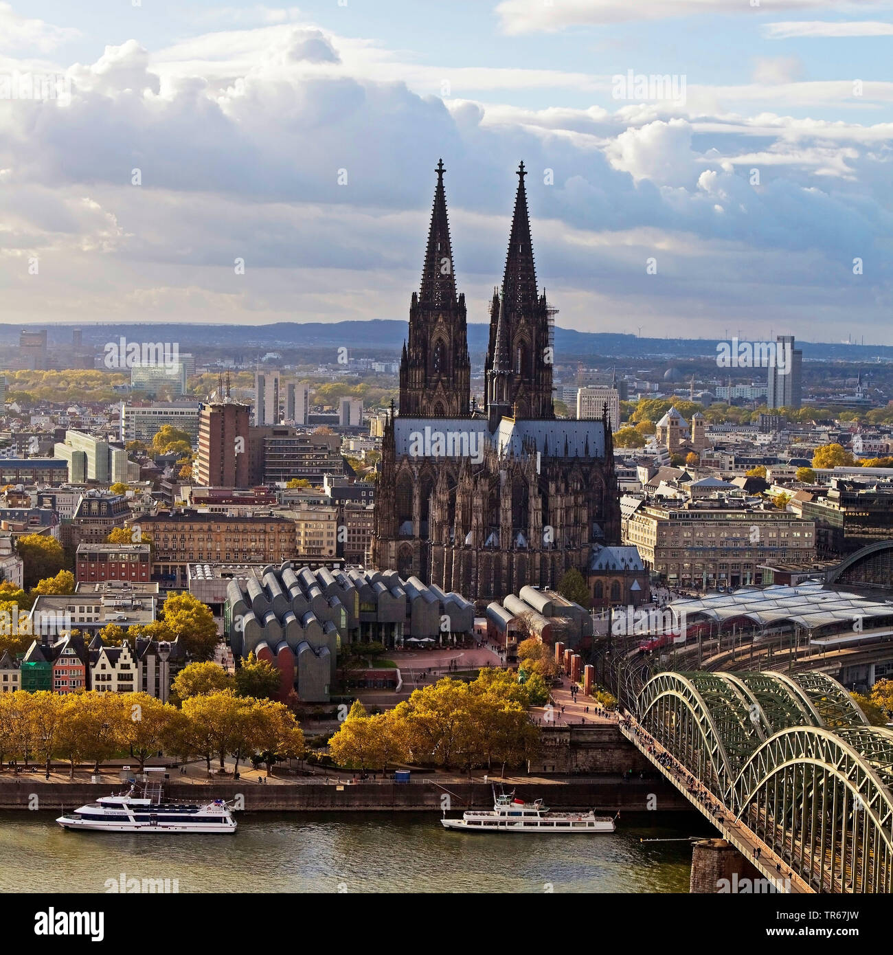 panorama of the city with Cologne Cathedral, Hohenzollern Bridge and Rhine, Germany, North Rhine-Westphalia, Rhineland, Cologne Stock Photo