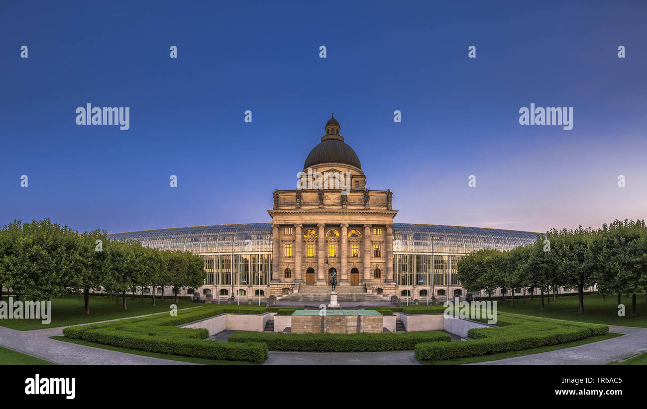 Hofgarten hi-res stock photography and images - Alamy