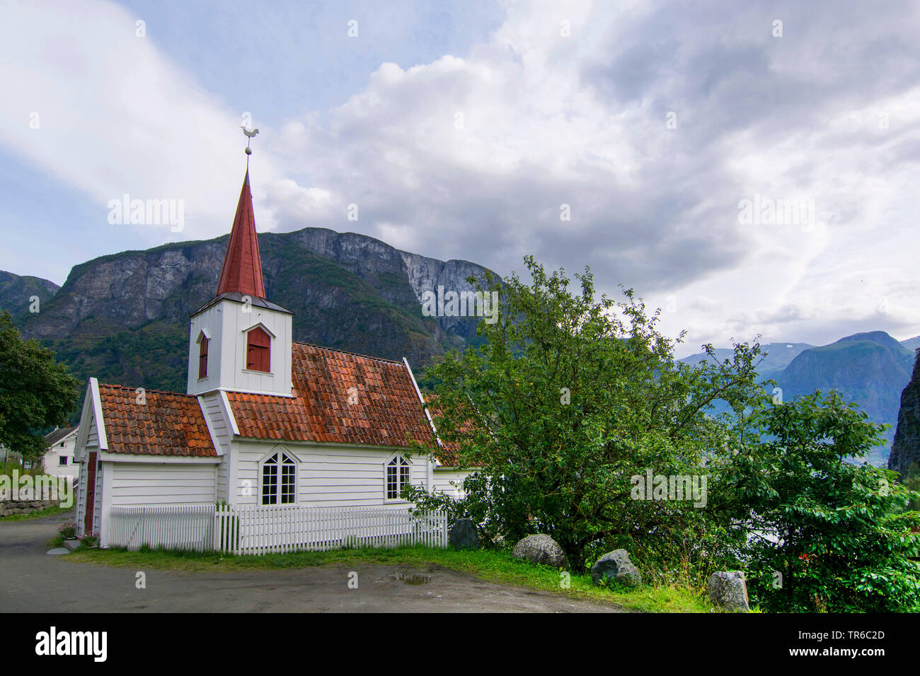 Undredal Stave Church, Norway, Sogn og Fjordane, Aurland, Undredal Stock Photo