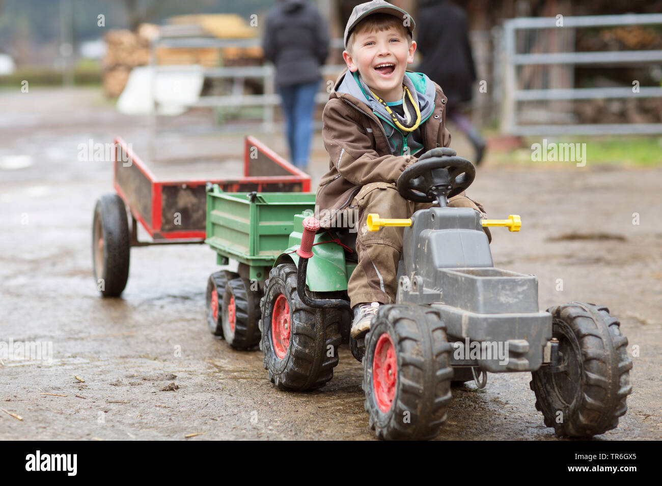 childrens ride on combine harvester