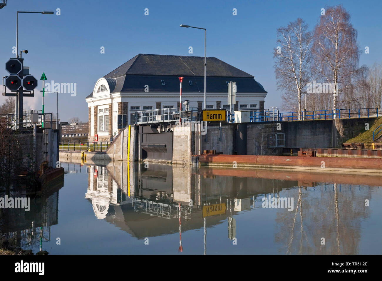 Datteln-Hamm Canal with Hamm sluice , Germany, North Rhine-Westphalia, Ruhr Area, Hamm Stock Photo