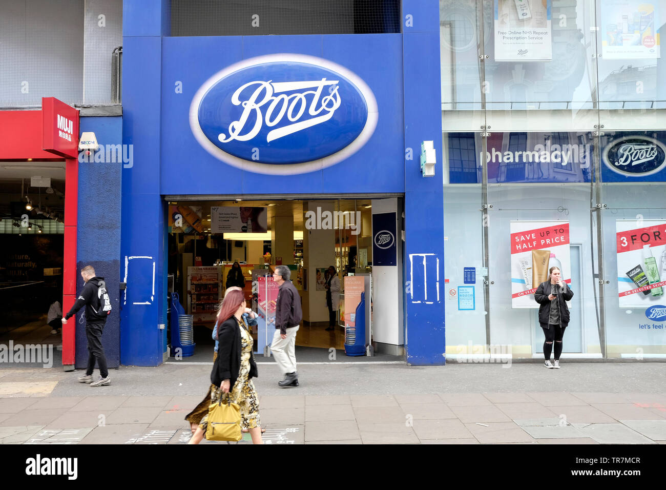Boots pharmacy london hires stock photography and images Alamy