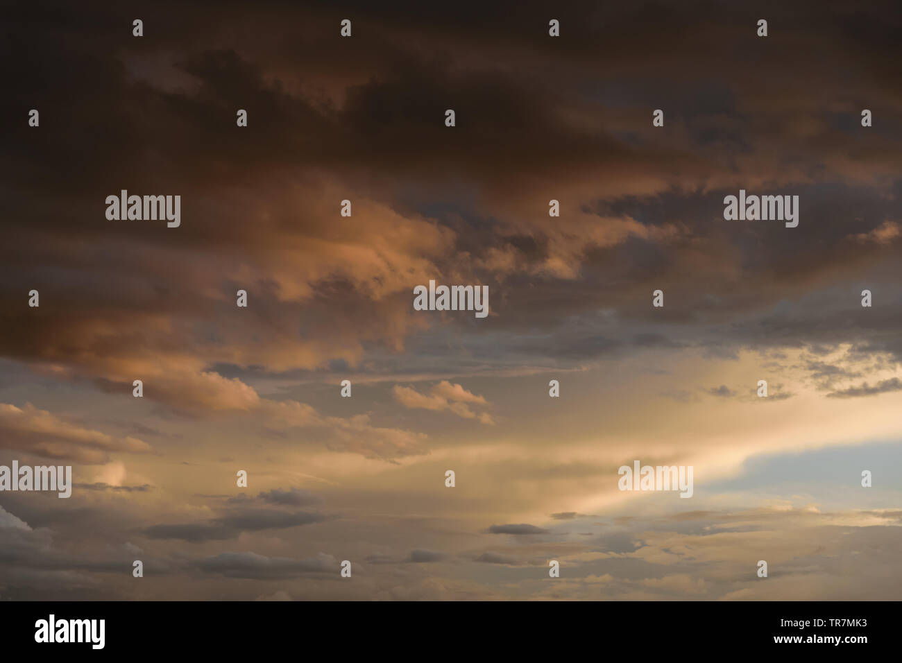 Beautiful sunset sky with clouds Stock Photo - Alamy