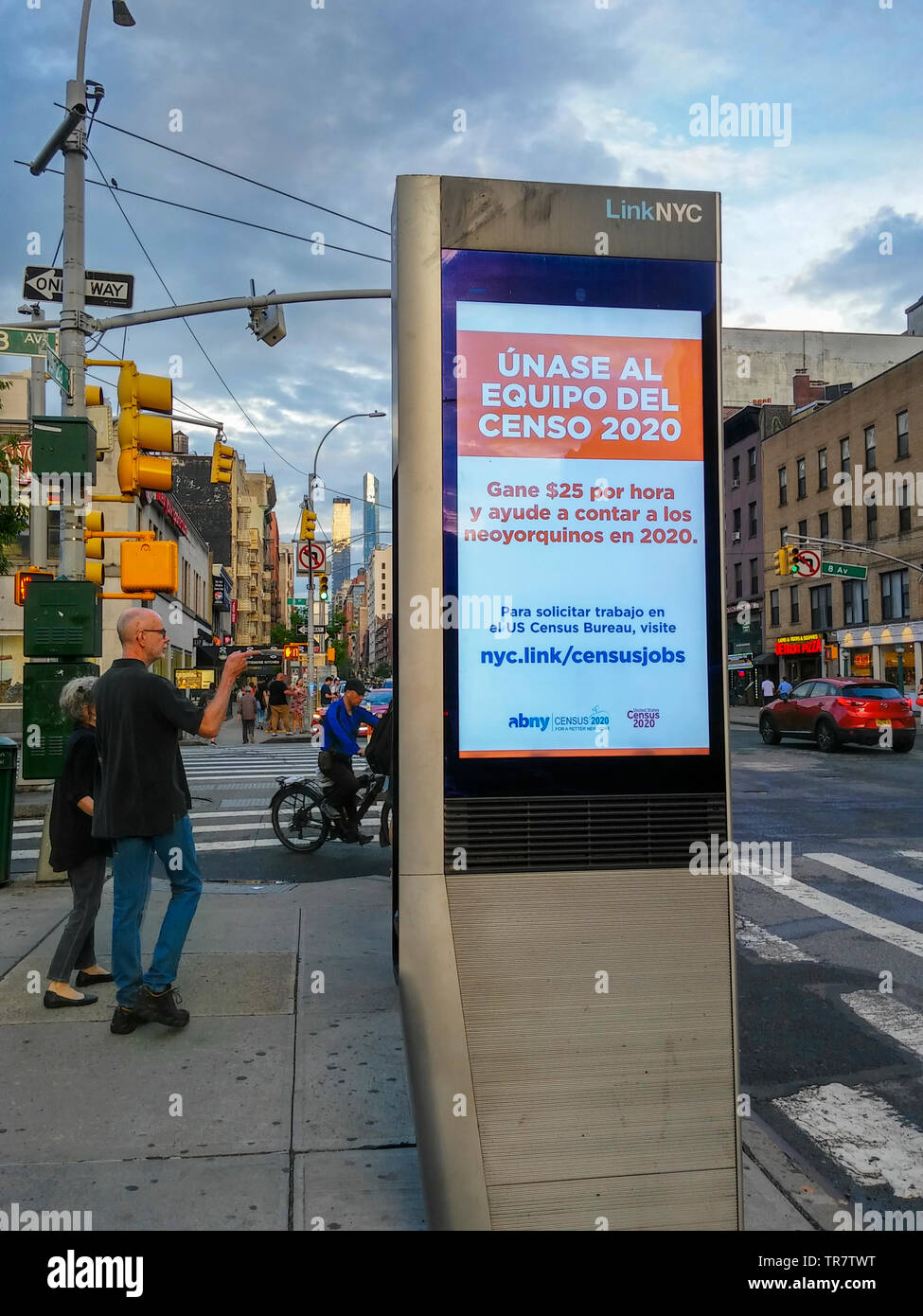 Advertising in Spanish on a LinkNYC kiosk in New York promotes census jobs, seen on Sunday, May 26, 2019. The census is a count of everyone living in the United States, citizens and non-citizens. By law it is conducted every 10 years and the information is used to reapportion congressional districts as well as affecting the distribution of government funds.  (© Richard B. Levine) Stock Photo