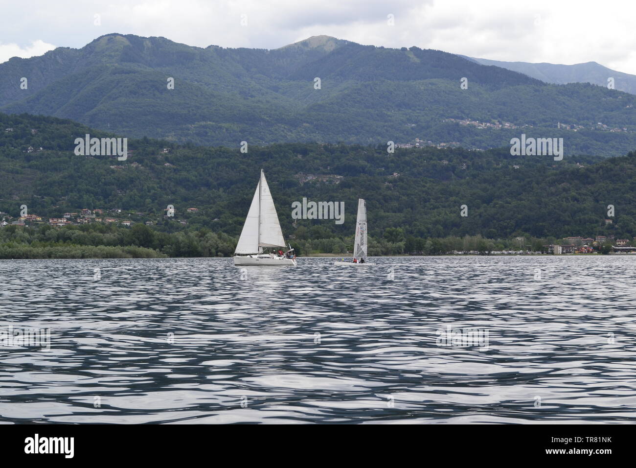 Lago Maggiore / Italien / Fluss / Aussicht / Boromäische Inseln / Isolo Madre / Tresa / Melezza Lake Maggiore / Italy / River / View / Boromean Island Stock Photo