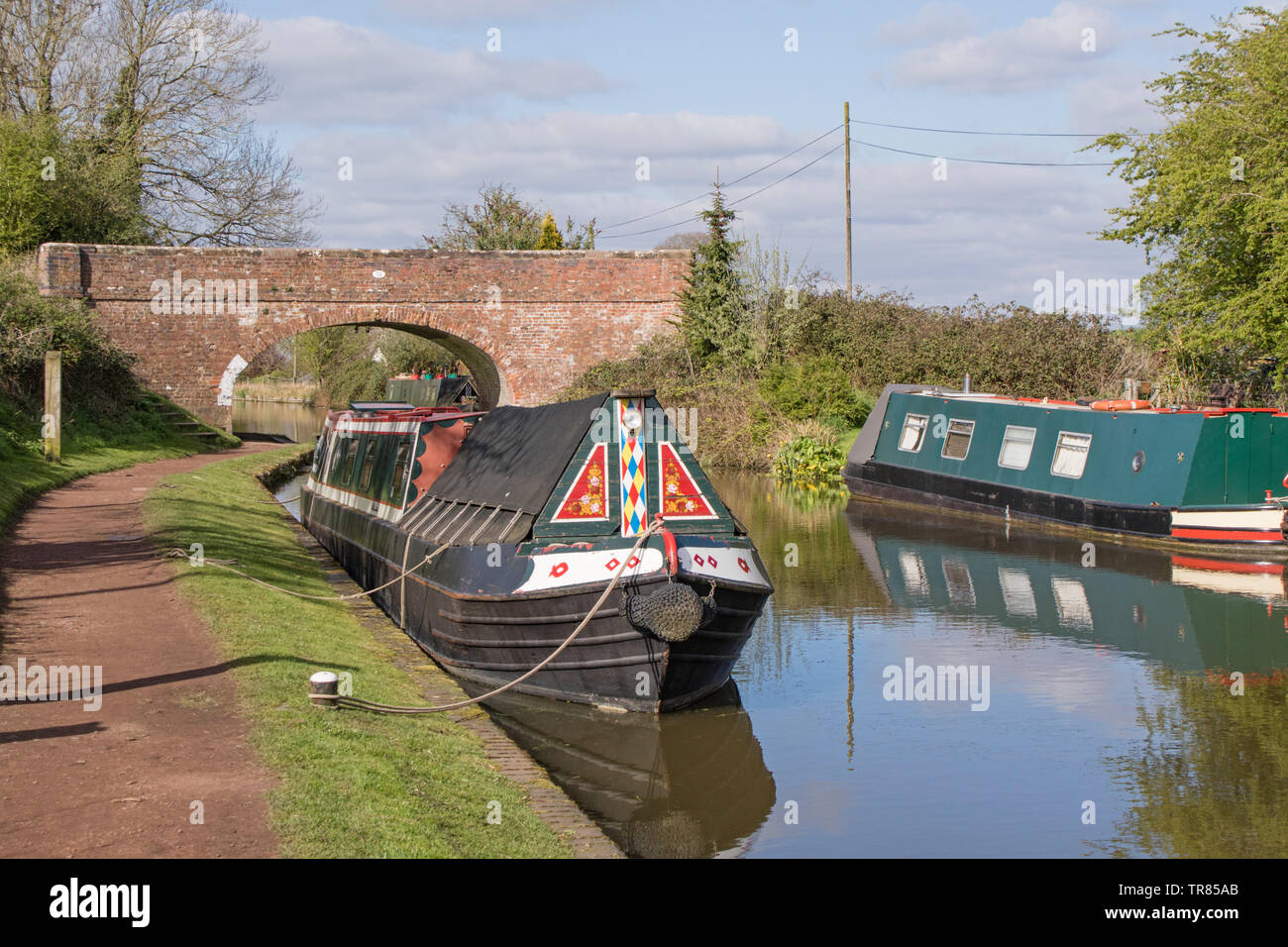 Boating on the Worcester and Birmingham Canal moored near Tardebigge, Worcestershire, England, UK Stock Photo