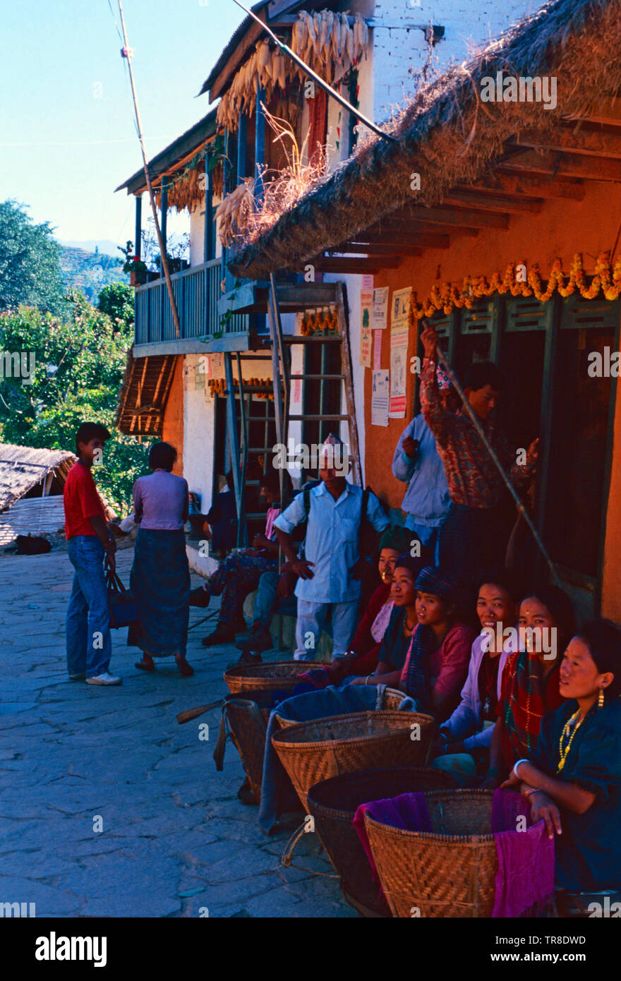 Traditional costume nepal hi-res stock photography and images - Alamy