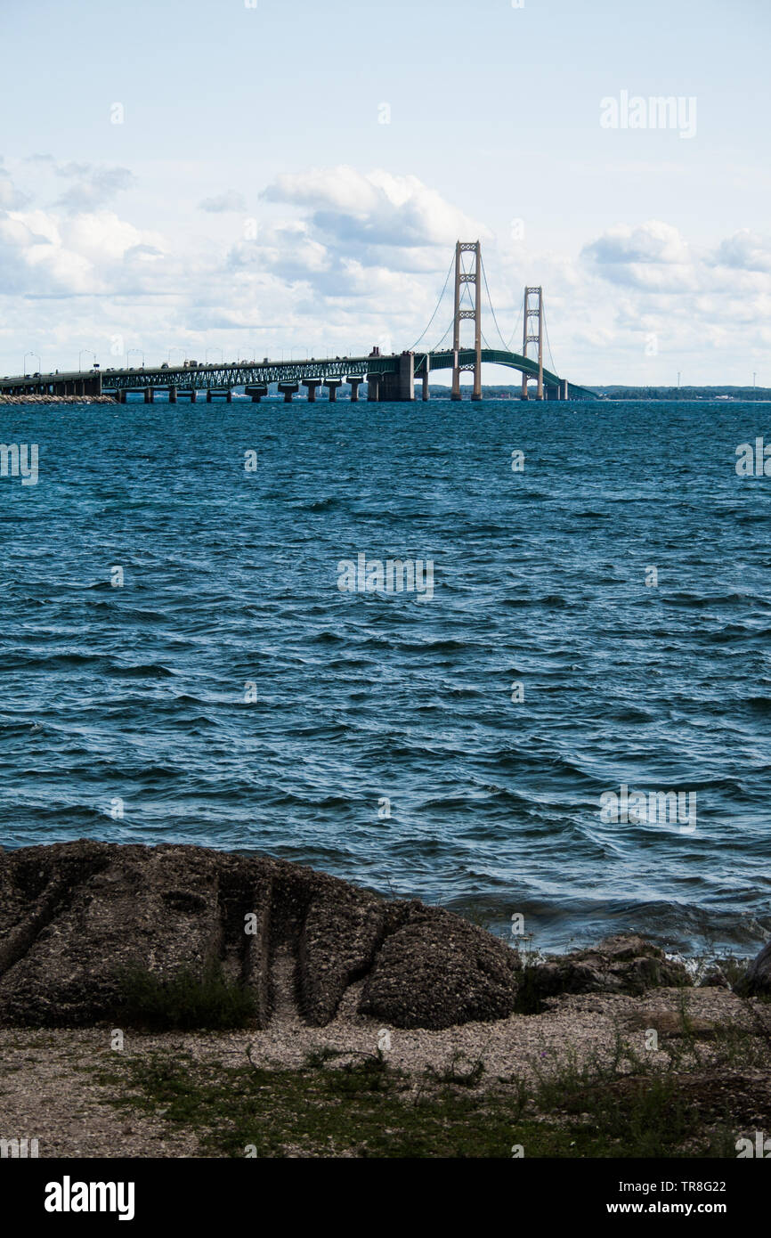 20+ Free Mackinac Bridge & Michigan Images