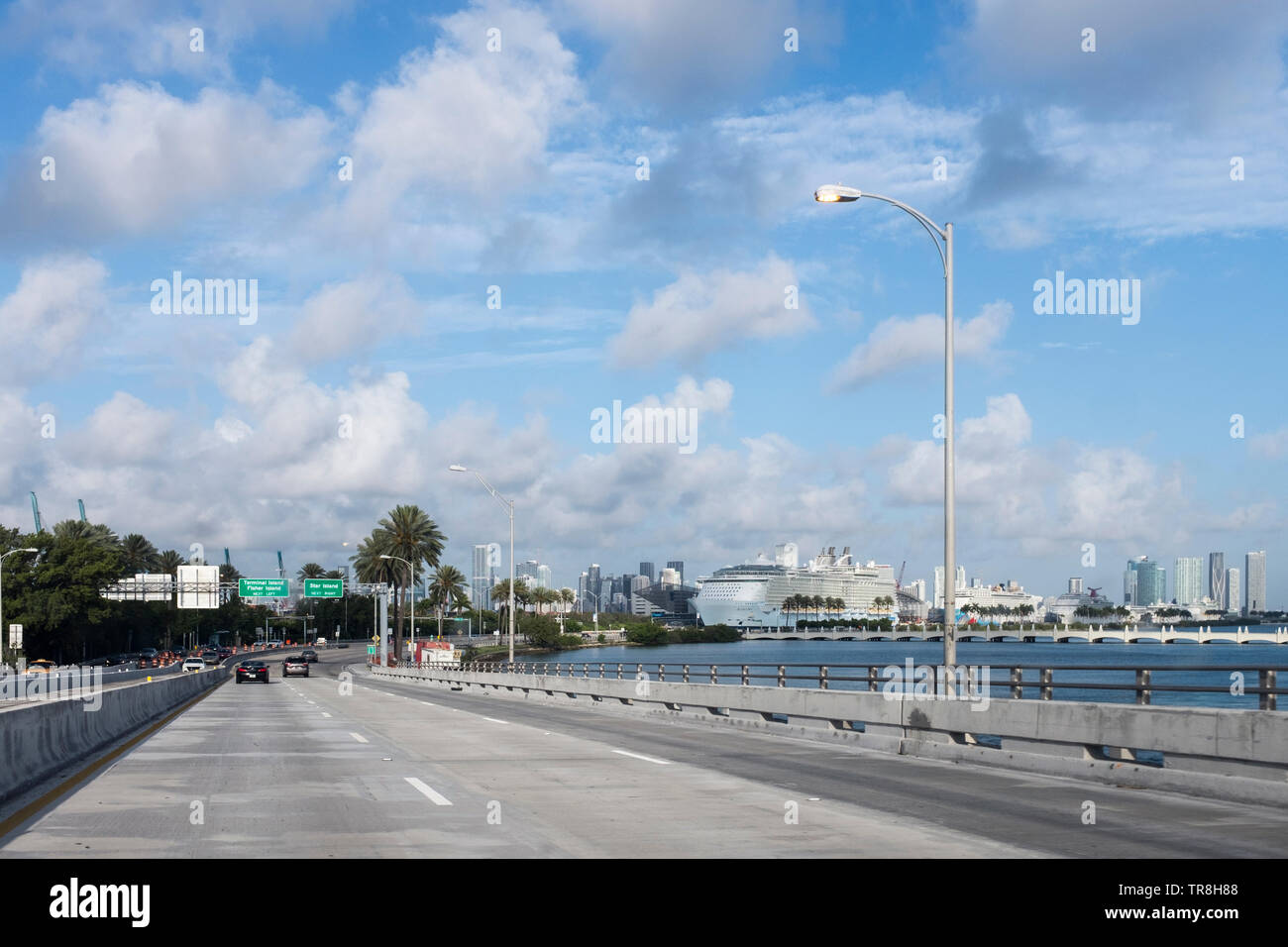 Leaving Miami Beach and heading west on Florida State Road A1A in Miami ...