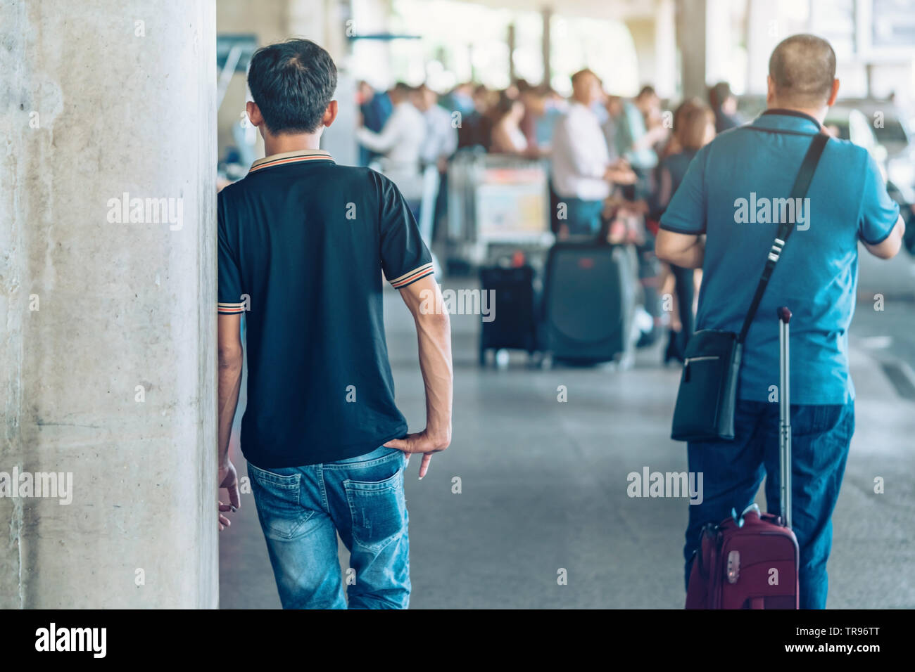 Airport terminal diverse people passengers hi-res stock photography and ...