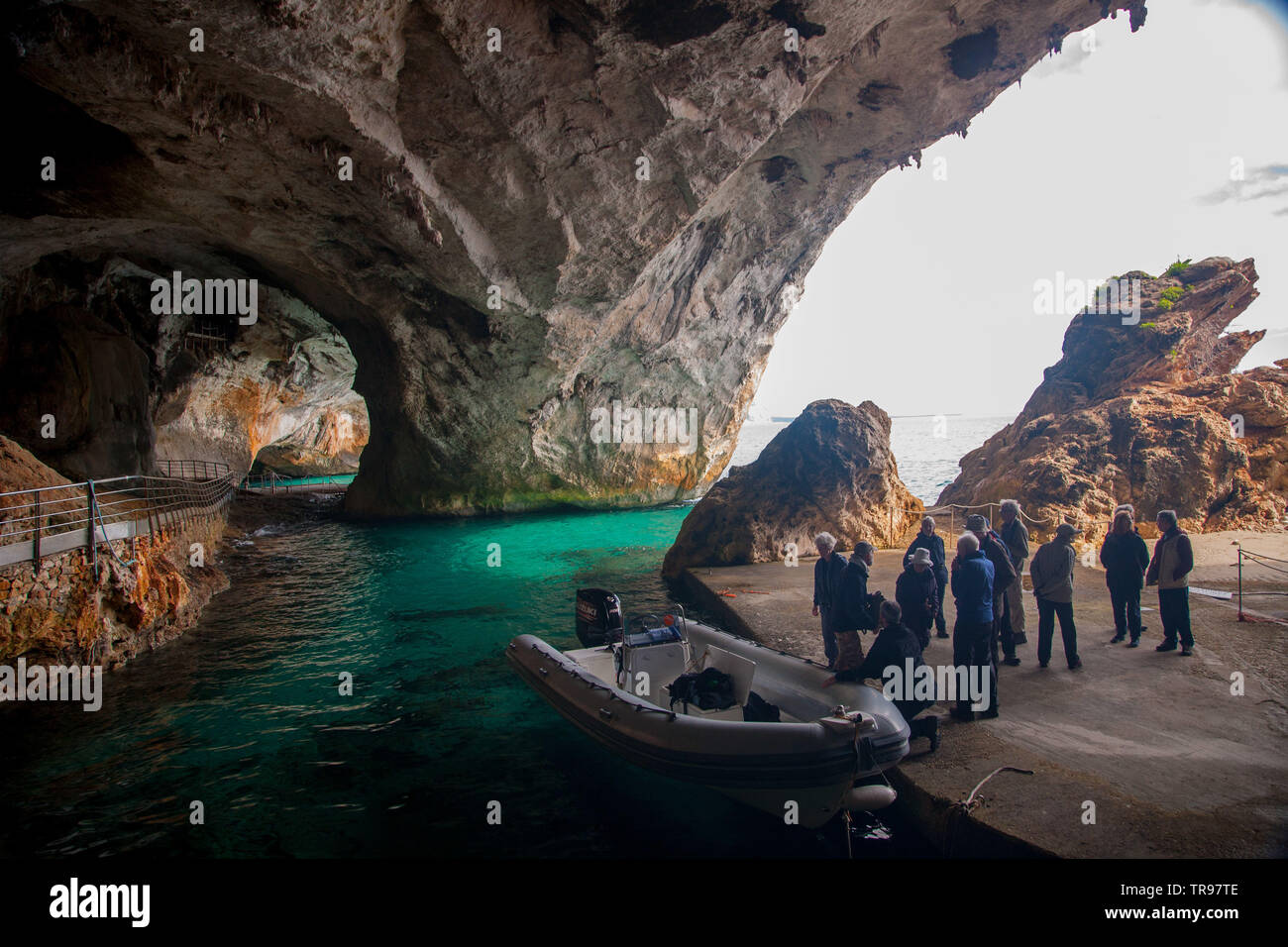 cave-boat-hi-res-stock-photography-and-images-alamy