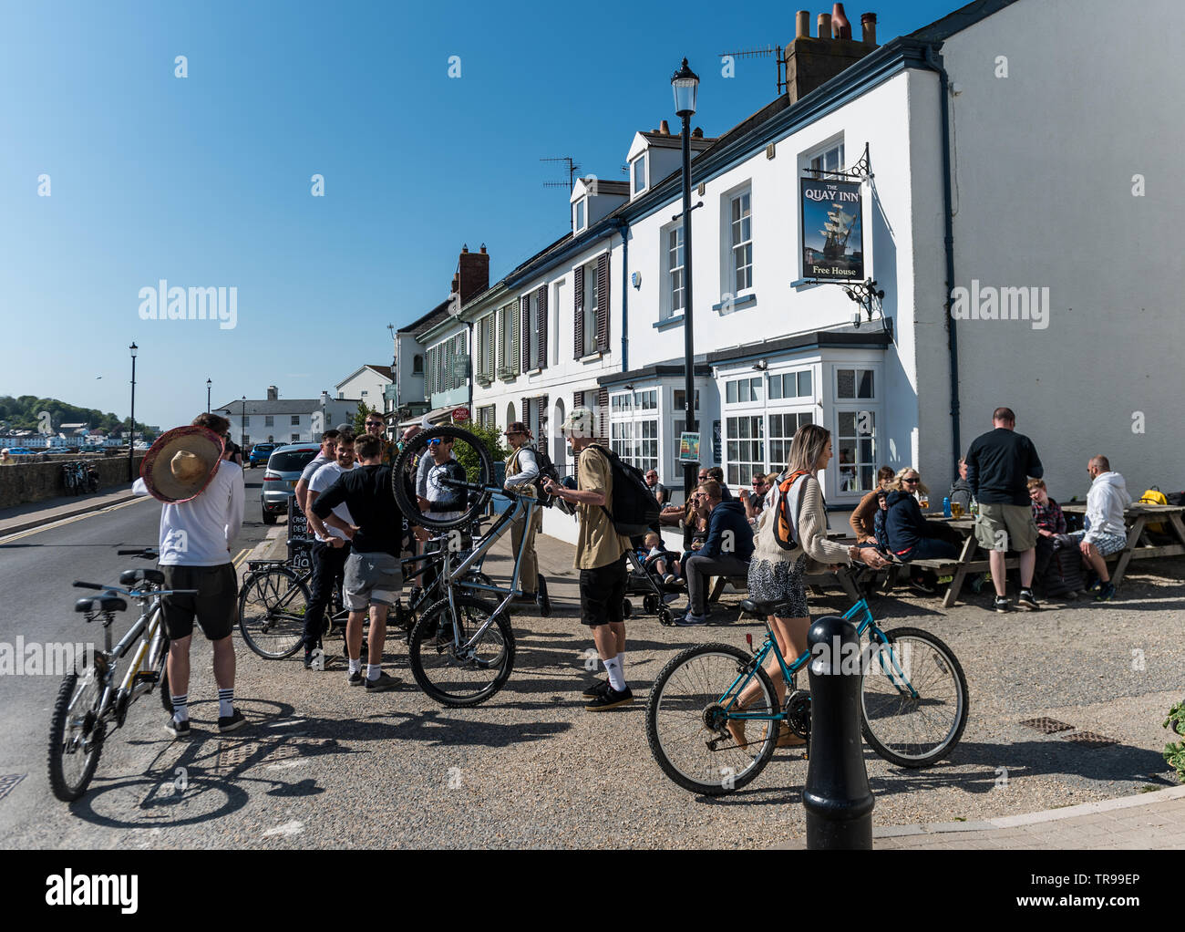 Cycling the Tarka Trail North Devon Stock Photo - Alamy