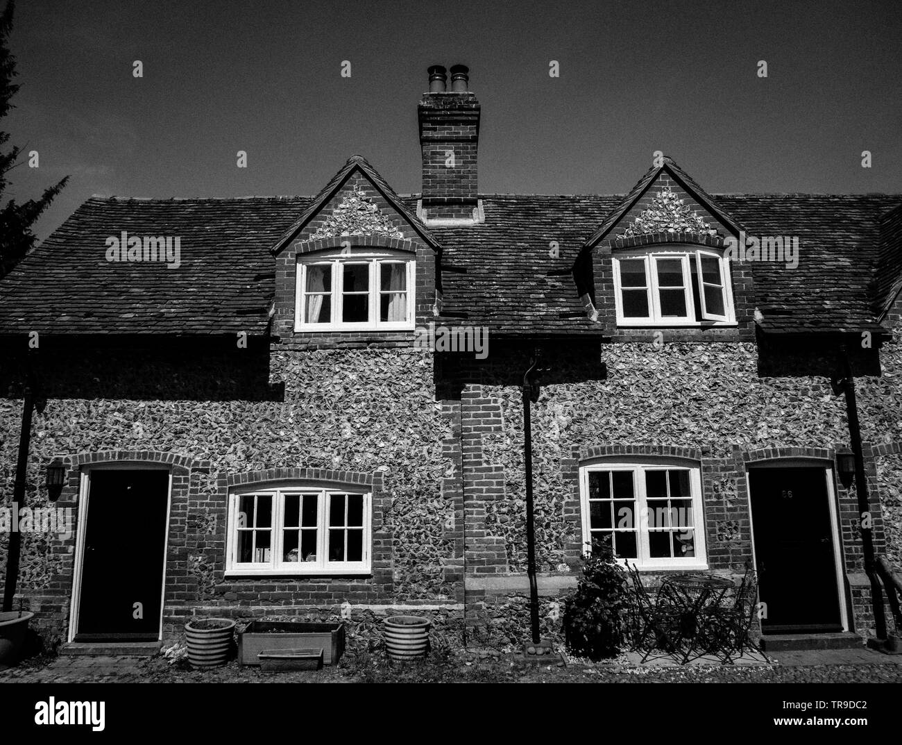 Row terraced cottages Black and White Stock Photos & Images Alamy