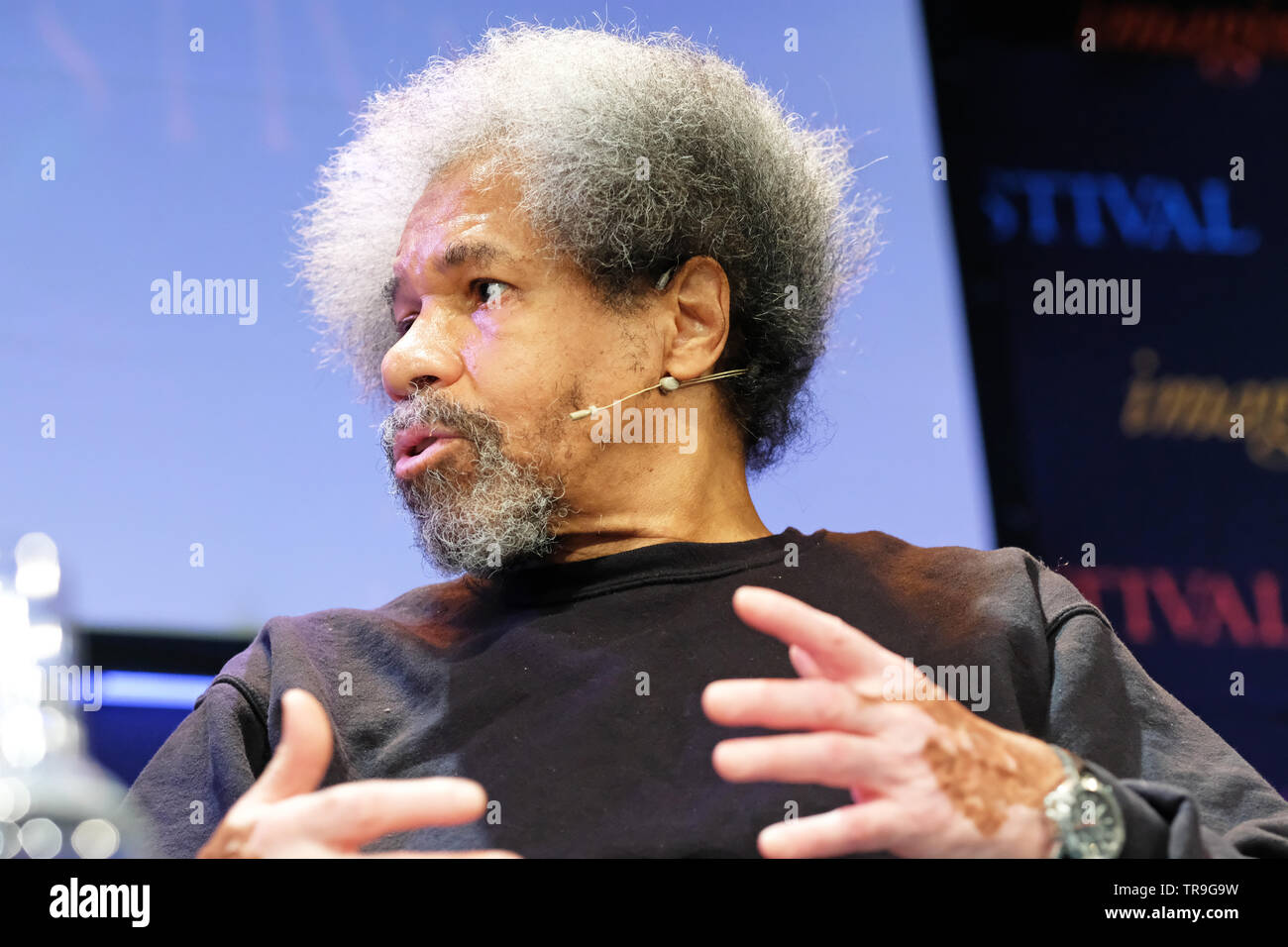 Hay Festival, Hay on Wye, Powys, Wales, UK - Friday 31st May 2019 - Albert Woodfox on stage at the Hay Festival talking about his book Solitary which tells of his many decades in solitary confinement for a crime he did not commit. The eleven day Festival features over 800 events - the Hay Festival continues to Sunday 2nd June. Photo Steven May / Alamy Live News Stock Photo
