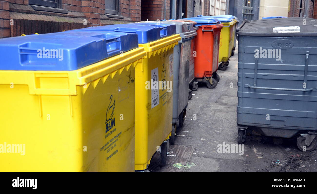 Commercial waste hires stock photography and images Alamy