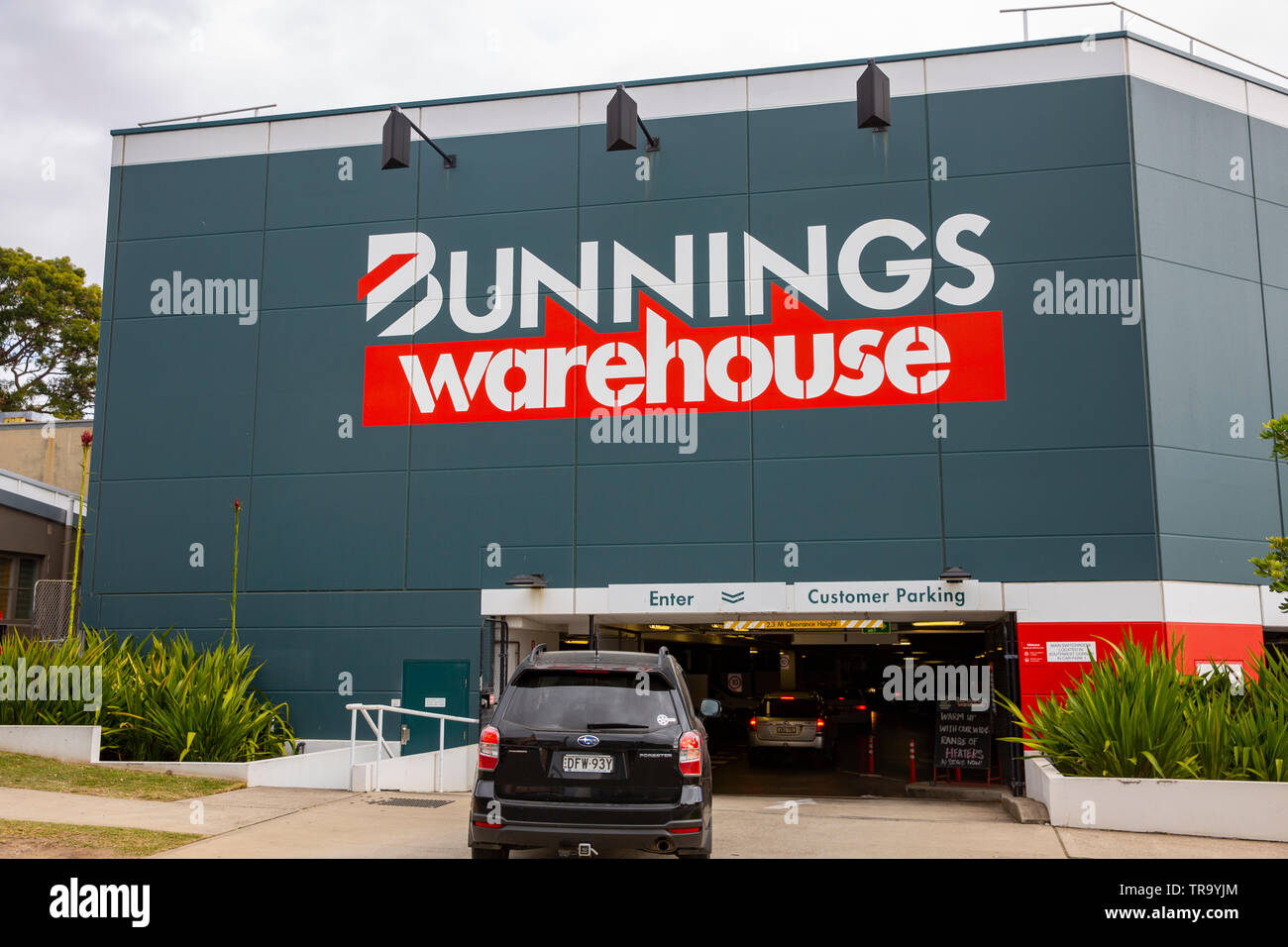 Bunnings warehouse hires stock photography and images Alamy