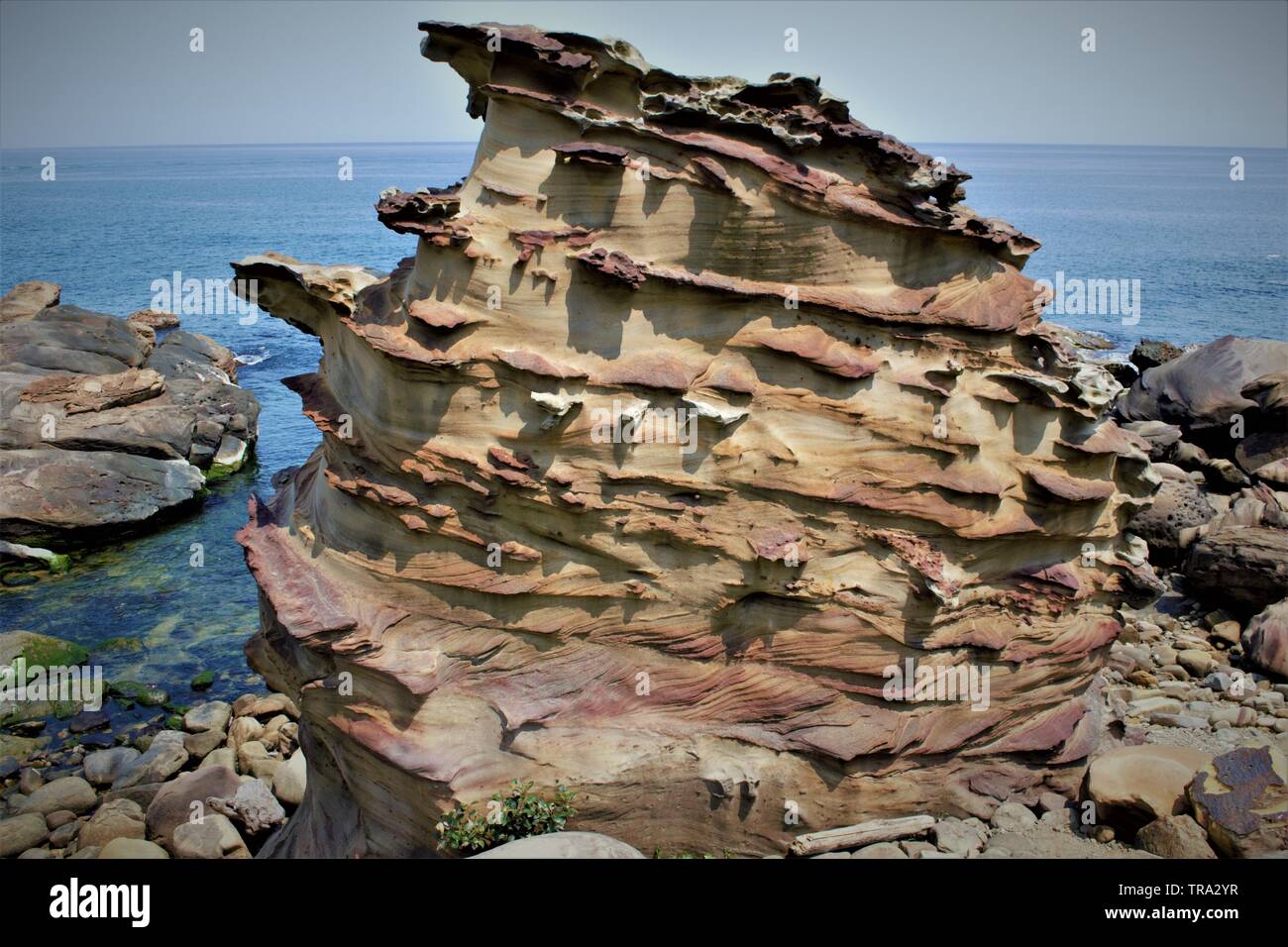 Taiwan queens head rock formation hi-res stock photography and images ...