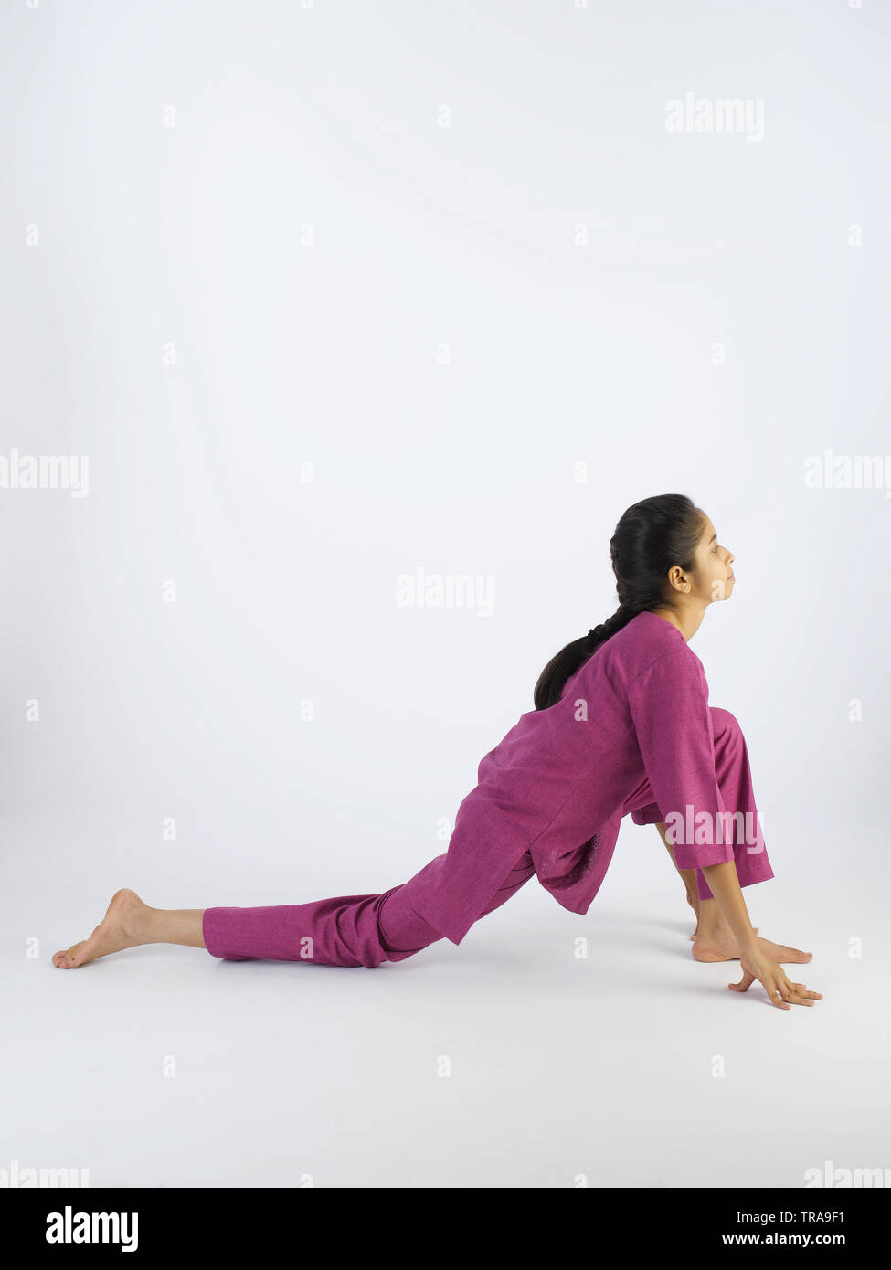 Ashwa_Sanchalasana -Paripurna Yoga Kendra
