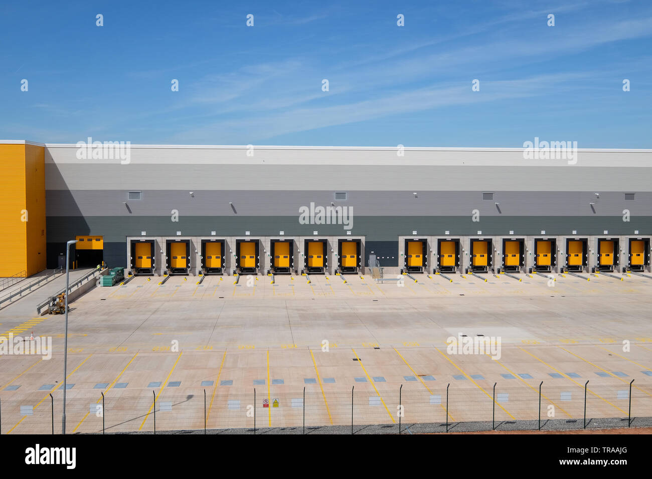 amazon warehouse at the east midlands gateway leicestershire Stock
