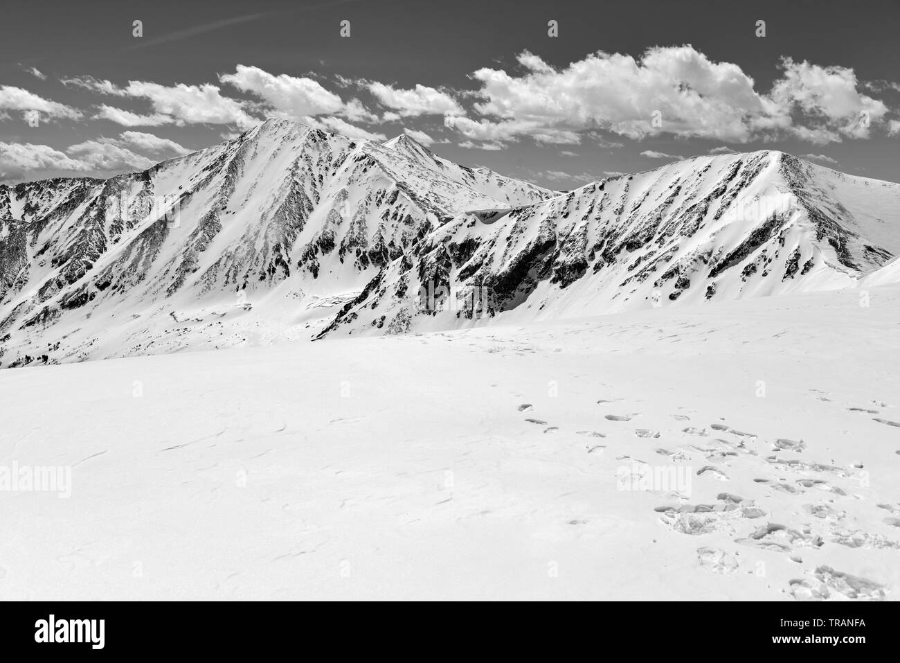 Beautiful nature snow images Black and White Stock Photos & Images - Alamy
