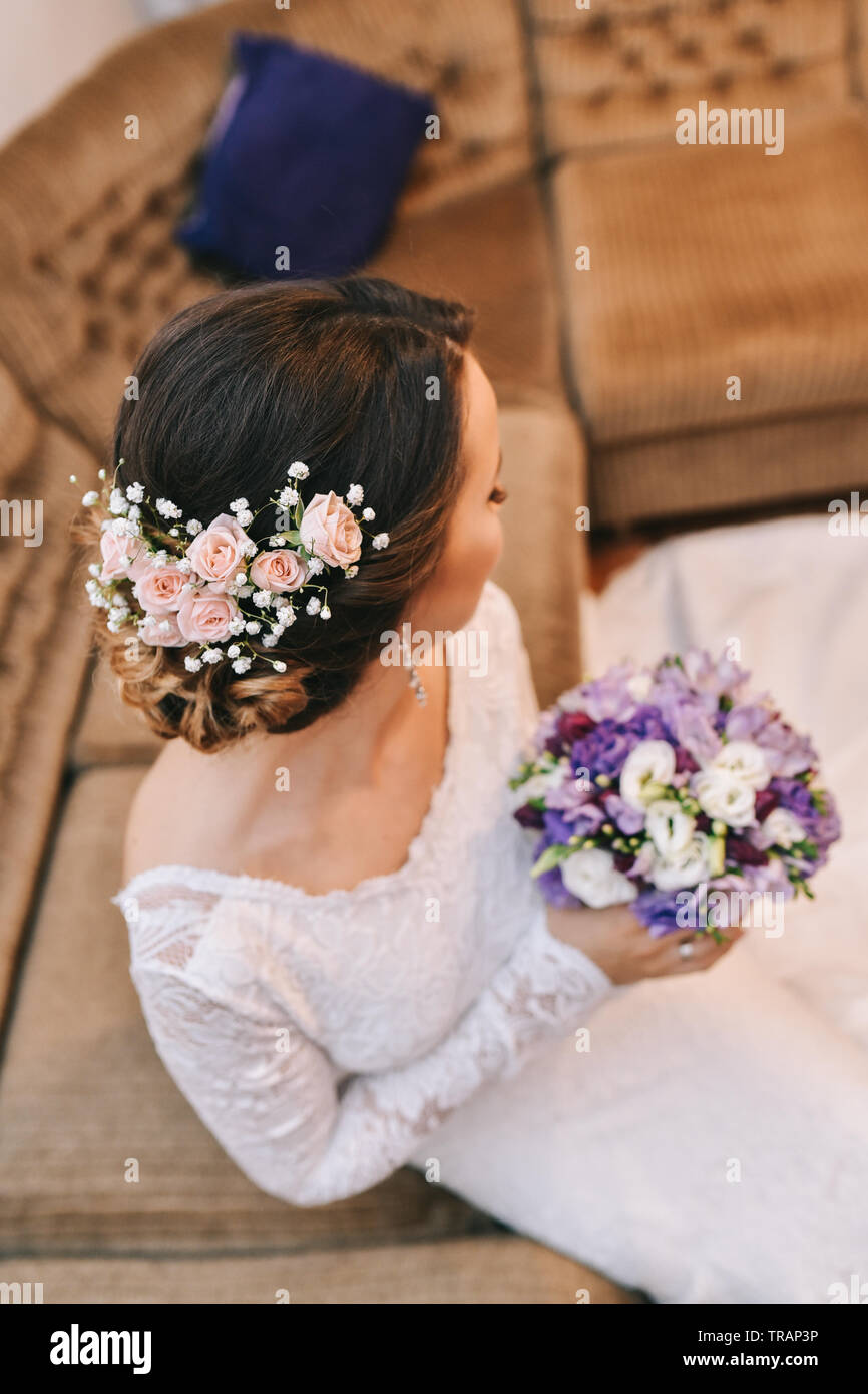 The bride and her bouquet on her wedding day Stock Photo Alamy