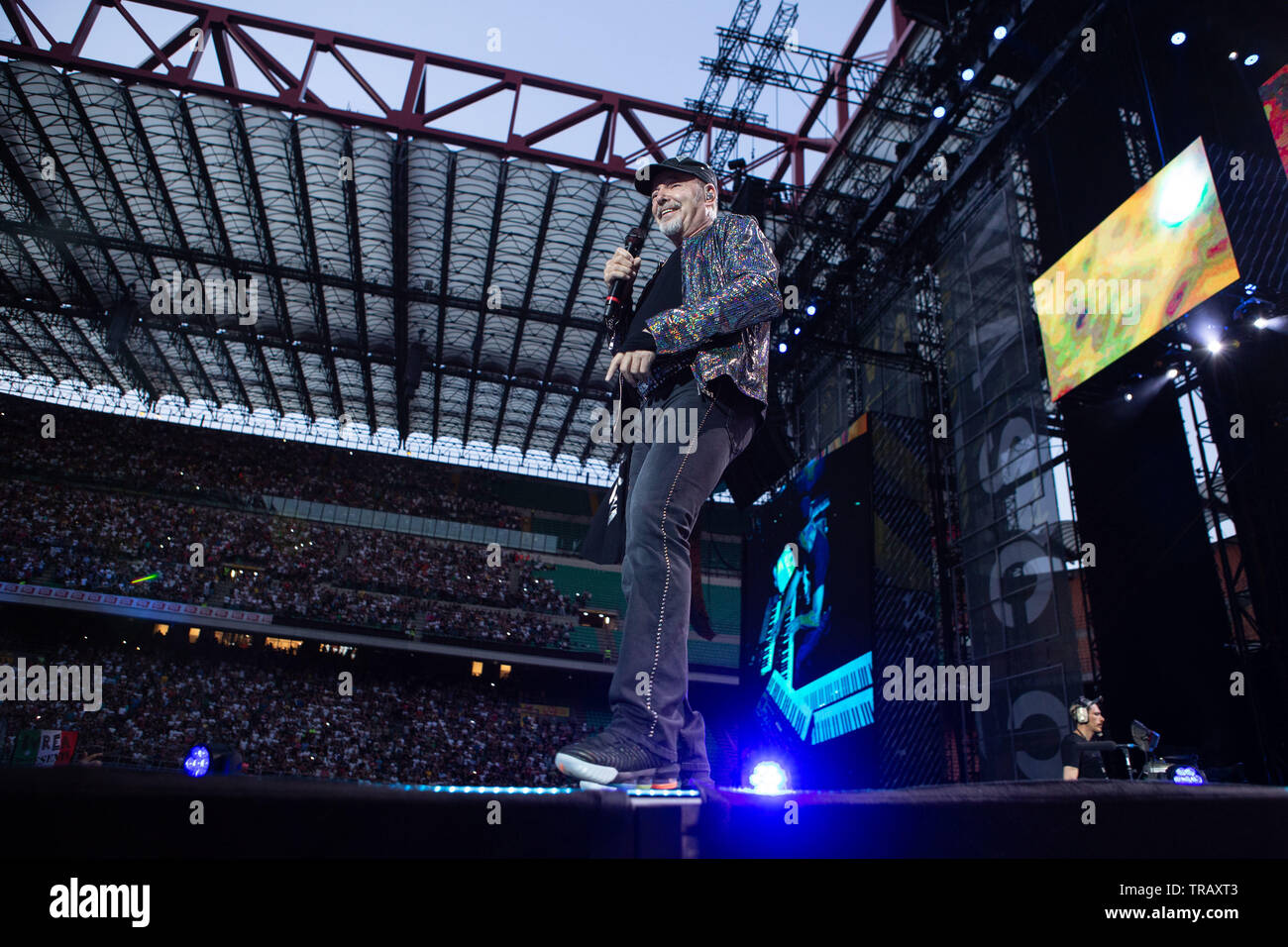 Milano, 1 Giugno 2019. Vasco Rossi in concerto allo stadio San Siro di  Milano. Copyright Davide Merli / Alamy Stock Photo - Alamy
