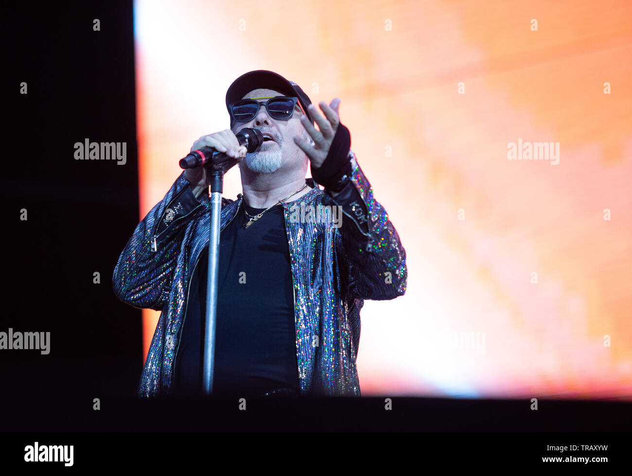 anello rosso san siro concerto