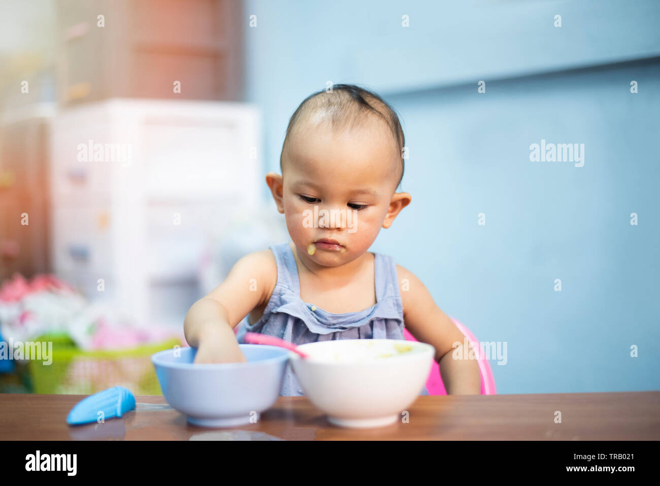 Baby hotsell eating porridge
