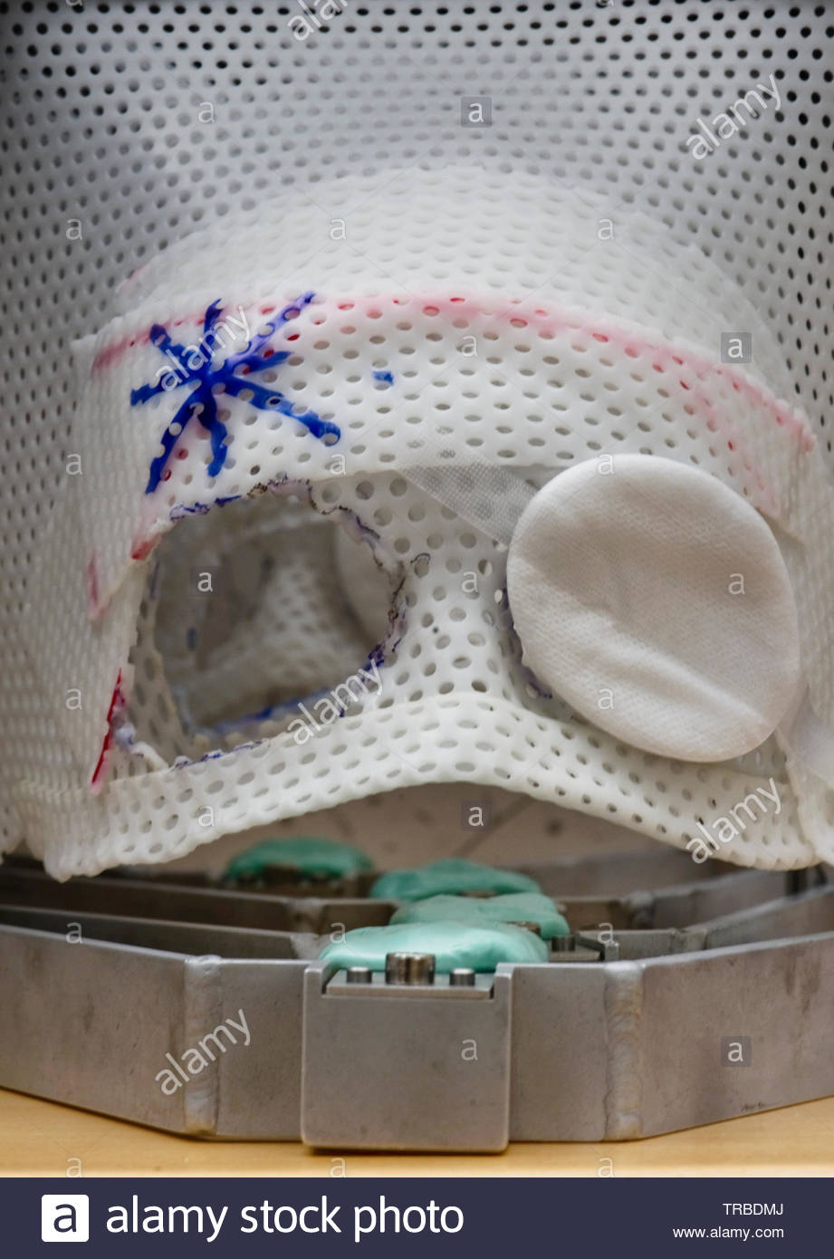 Radiotherapy Mask Stock Photos & Radiotherapy Mask Stock Images Alamy