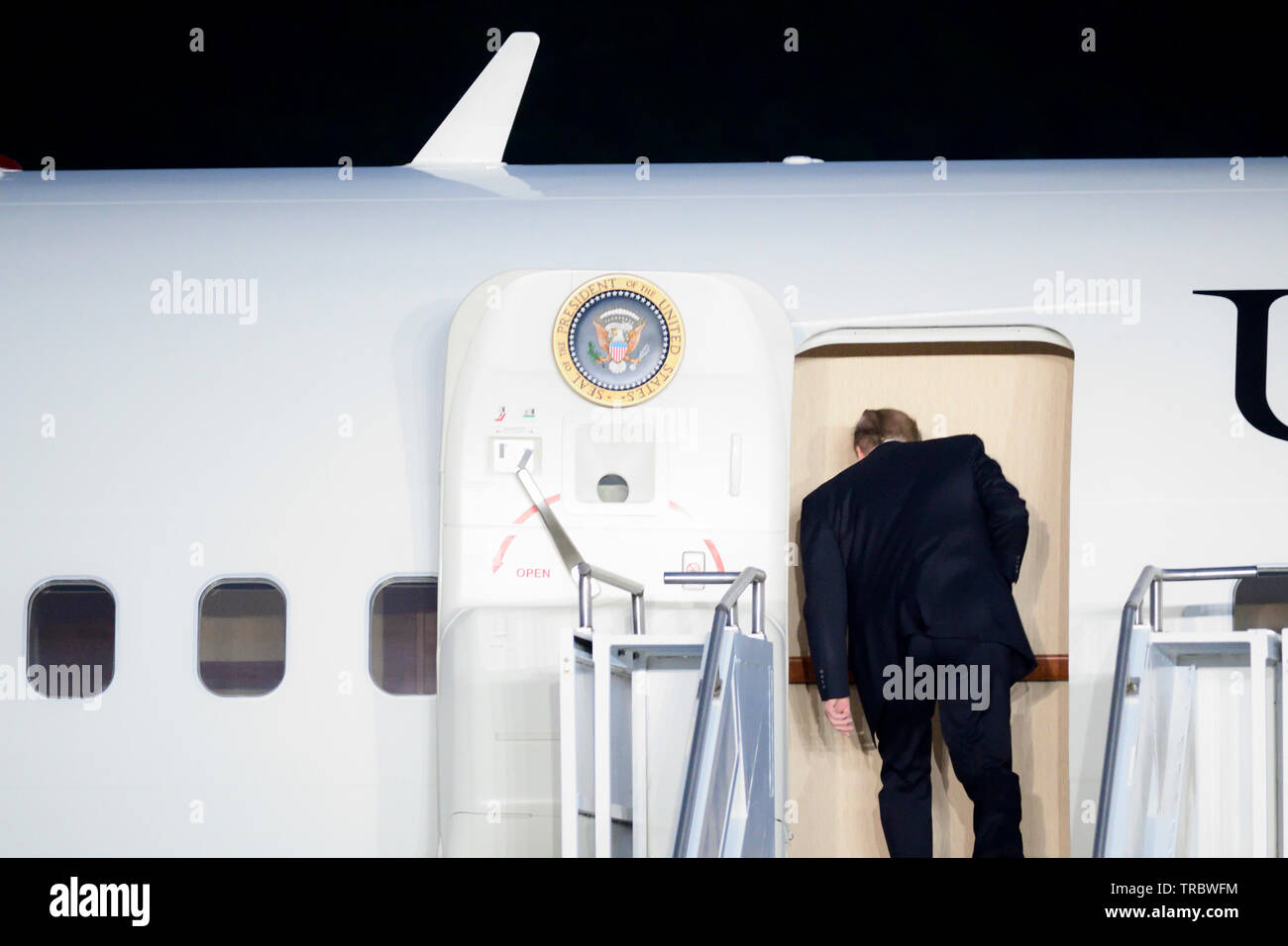 US President Donald J. Trump boards  A Boeing C-32, Air Force One after speaking at a MAGA rally in Montoursville, PA Stock Photo