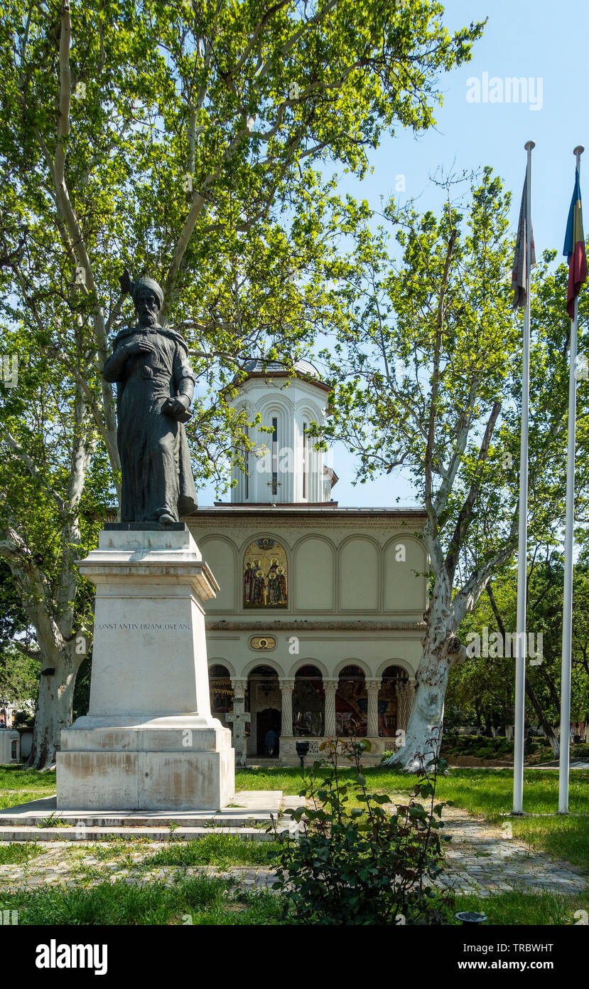 Statue of Constantin Brâncoveanu in front of New St Church