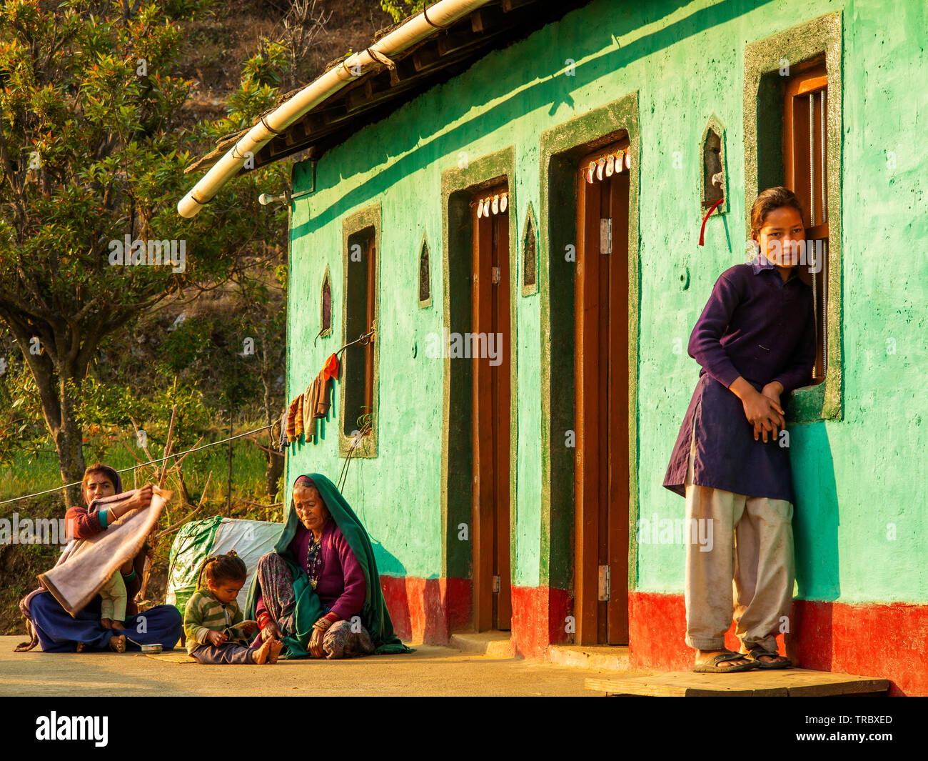 Indian Womans At Their Kumaoni House Kala Agar Village Kumaon Hills Uttarakhand India Stock 