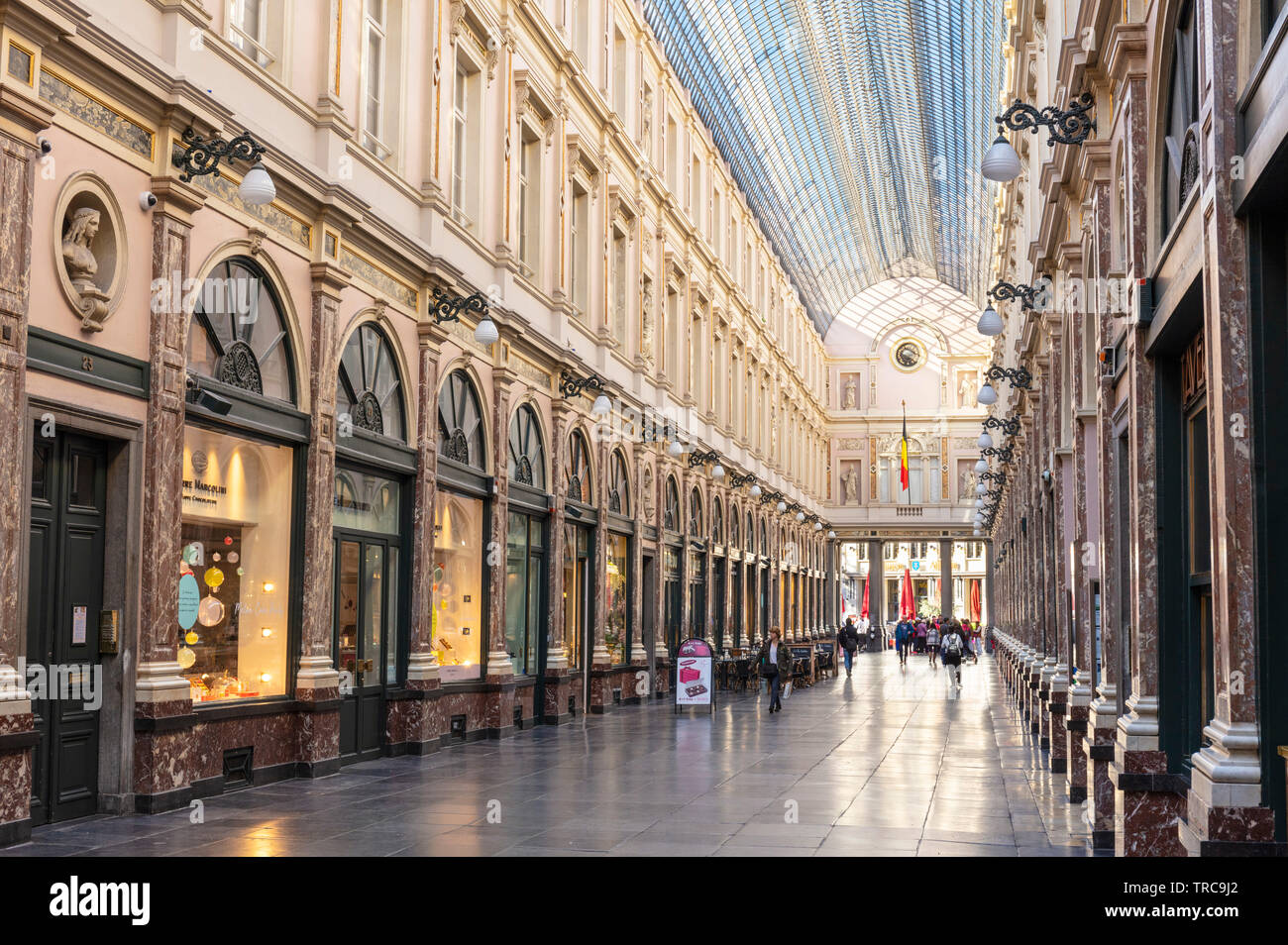 Queen's Gallery Galerie de la Reine shops Galeries Royales Saint Hubert shopping mall Royal Gallery of Saint Hubert Brussels,Belgium Eu Europe Stock Photo