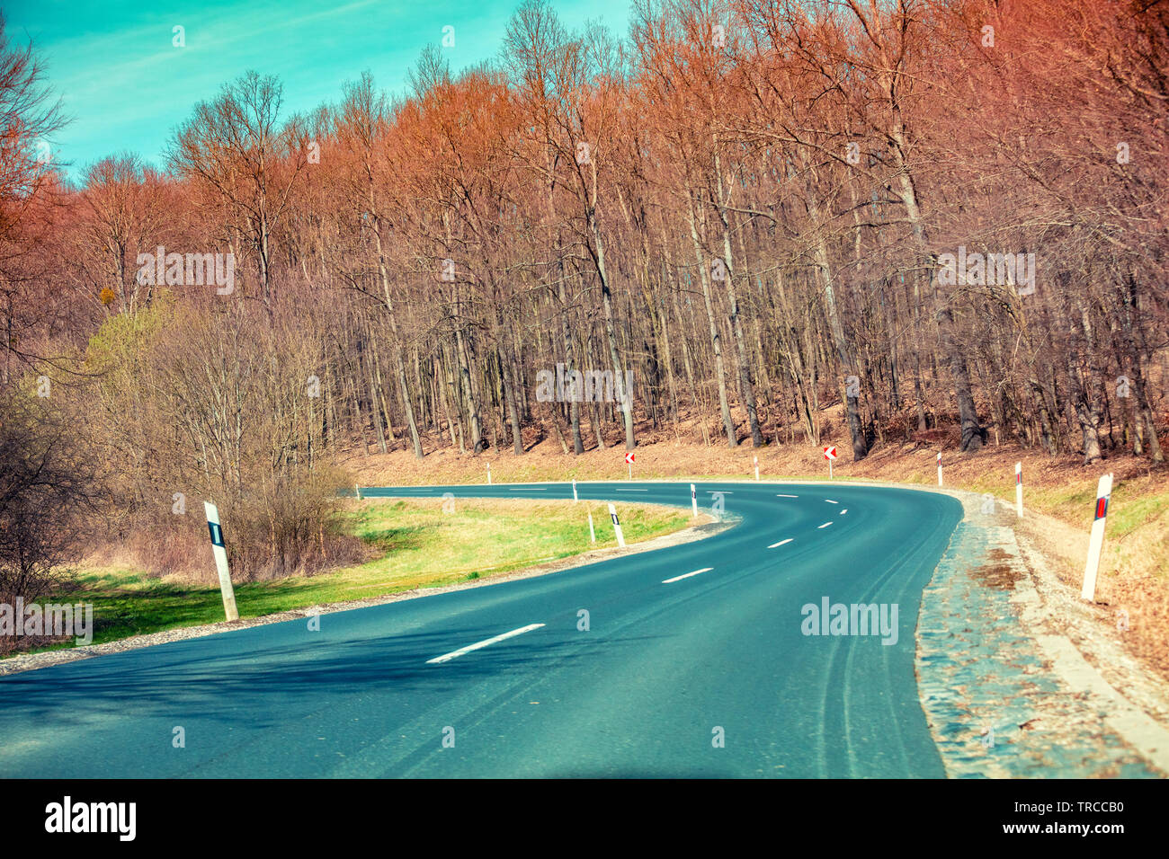 Winding turn hires stock photography and images Alamy