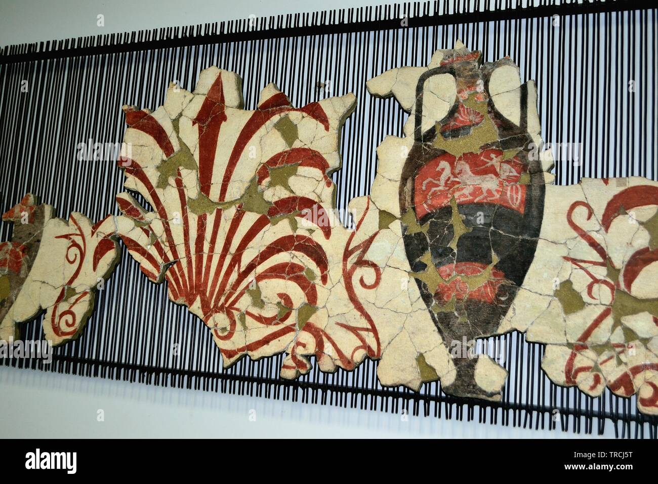 Thracian Pattern Thracian wall painting - Museum of History in KAZANLAK. Province of ...