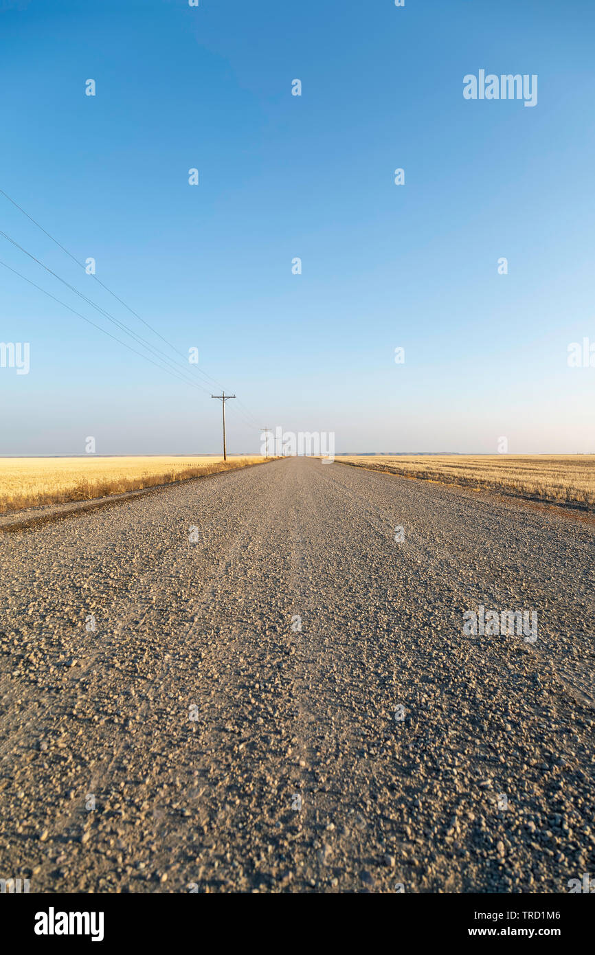 Rural farm dirt road hires stock photography and images Alamy