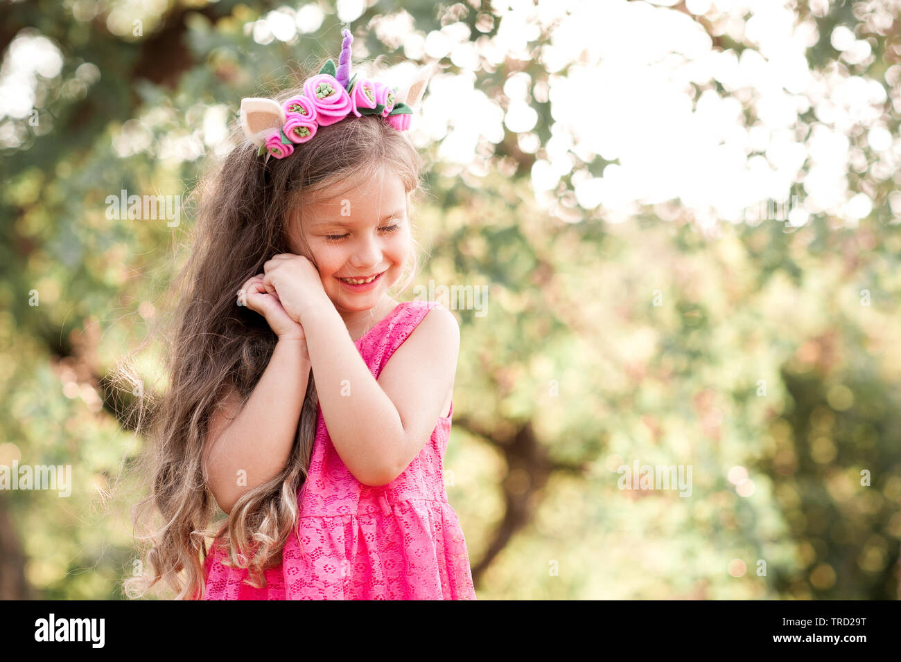 Traditional look | Marathi baby girl | Sagar Photography Pune | Baby  photoshoot, Baby poses, Baby girl