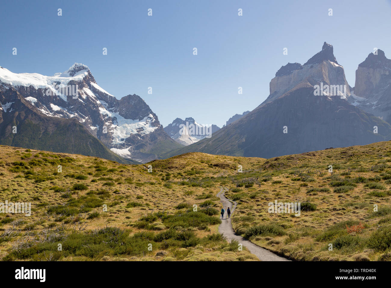 Hikers lake mountain backpack hi-res stock photography and images - Alamy