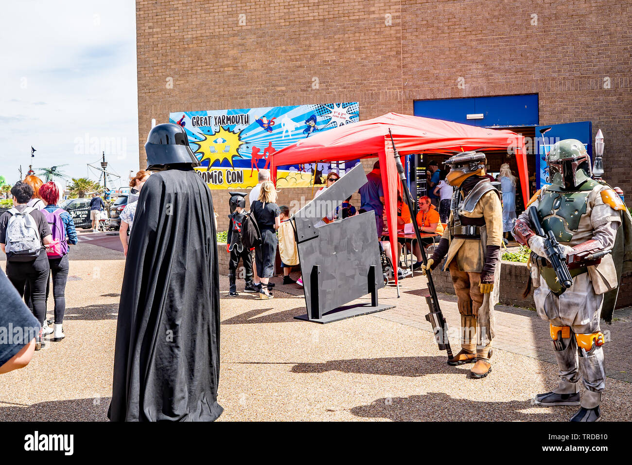 Great Yarmouth Comicon 2019 Star Wars Fans Dressed Up As Darth Vader And His Henchmen Henchmen Standing Outside The Comicon Event In The Seaside Tow Stock Photo Alamy Great Yarmouth Comicon 2019 Star Wars Fans Dressed Up As Darth Vader And His Henchmen Henchmen Standing Outside The Comicon Event In The Seaside Tow Stock Photo Alamy