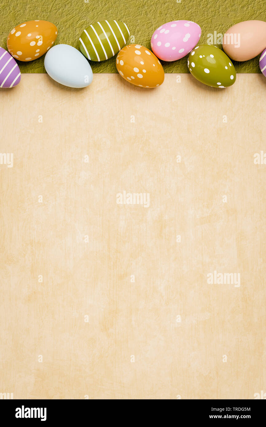 Ester card - empty seasonal greeting card with horizontally arranged row of yellow easter eggs Stock Photo