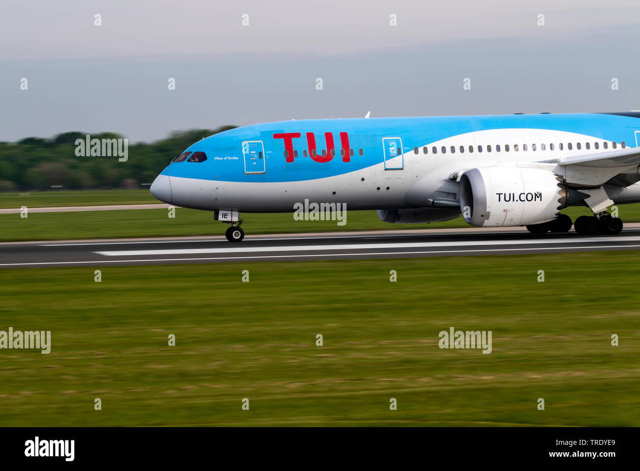 TUI 787 8 Dreamliner G TUIE Rolling For Take Off At Manchester TUI 787 8 Dreamliner G TUIE Rolling For Take Off At Manchester
