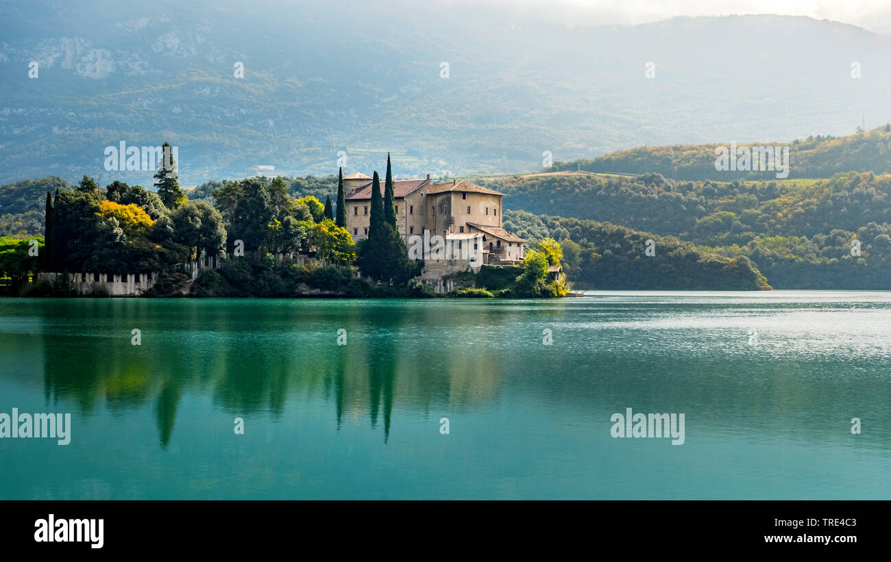Castel Toblino on a peninsula in the Lago di Toblino, Italy, Trentino, Castel Toblino Stock Photo