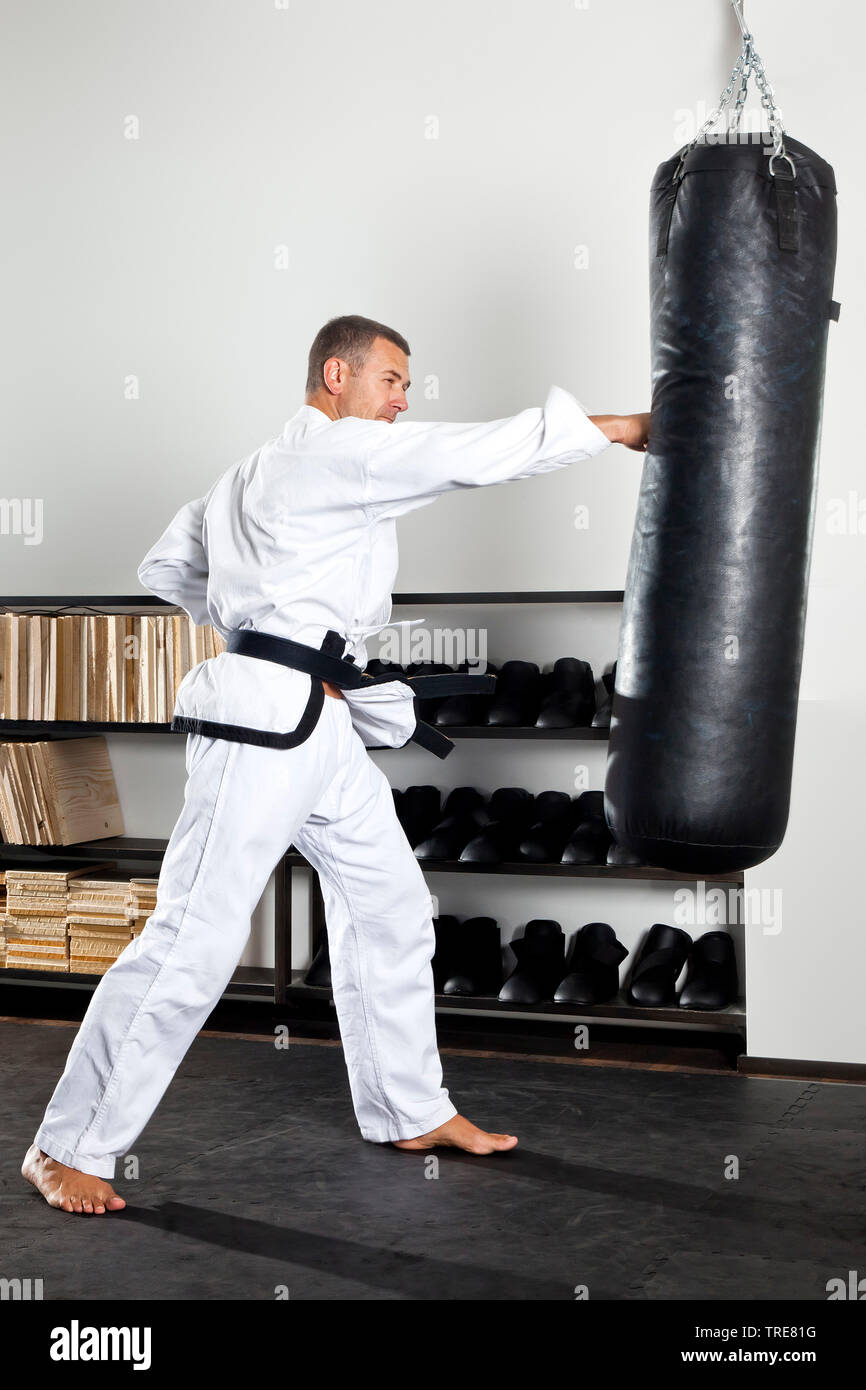 Karate Kick Boxing High Resolution Stock Photography and Images Alamy